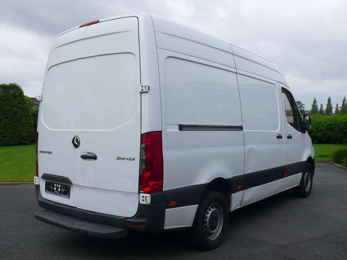 Mercedes-Benz Sprinter 314 CDI - L2H2 - 141.000km - 18.900 euro+btw Garage Frank Mesure