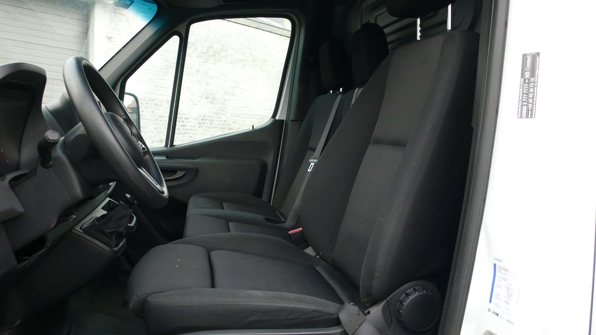 Mercedes-Benz Sprinter 317 CDI - L3H2 - 59401km - AHK 3.5ton - 28750+btw Garage Frank Mesure