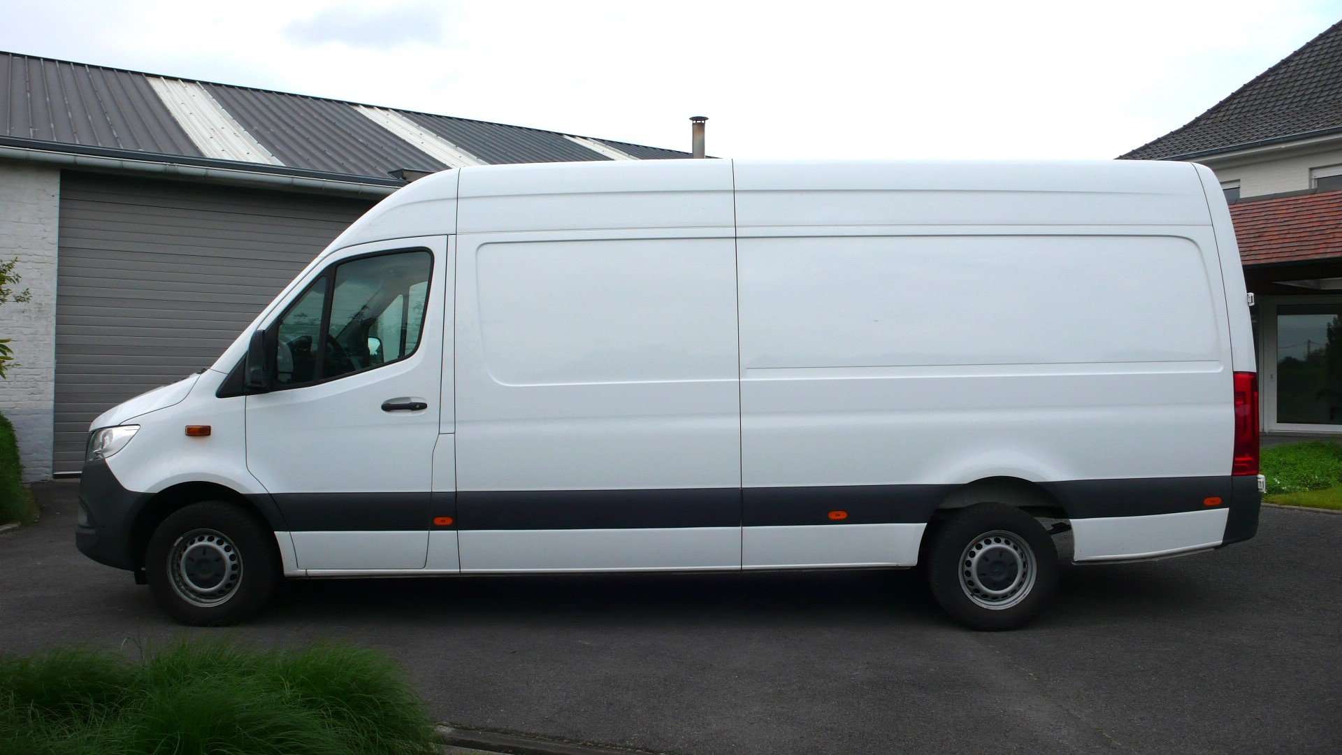 Mercedes-Benz Sprinter 317 CDI - L3H2 - 59401km - AHK 3.5ton - 28750+btw Garage Frank Mesure