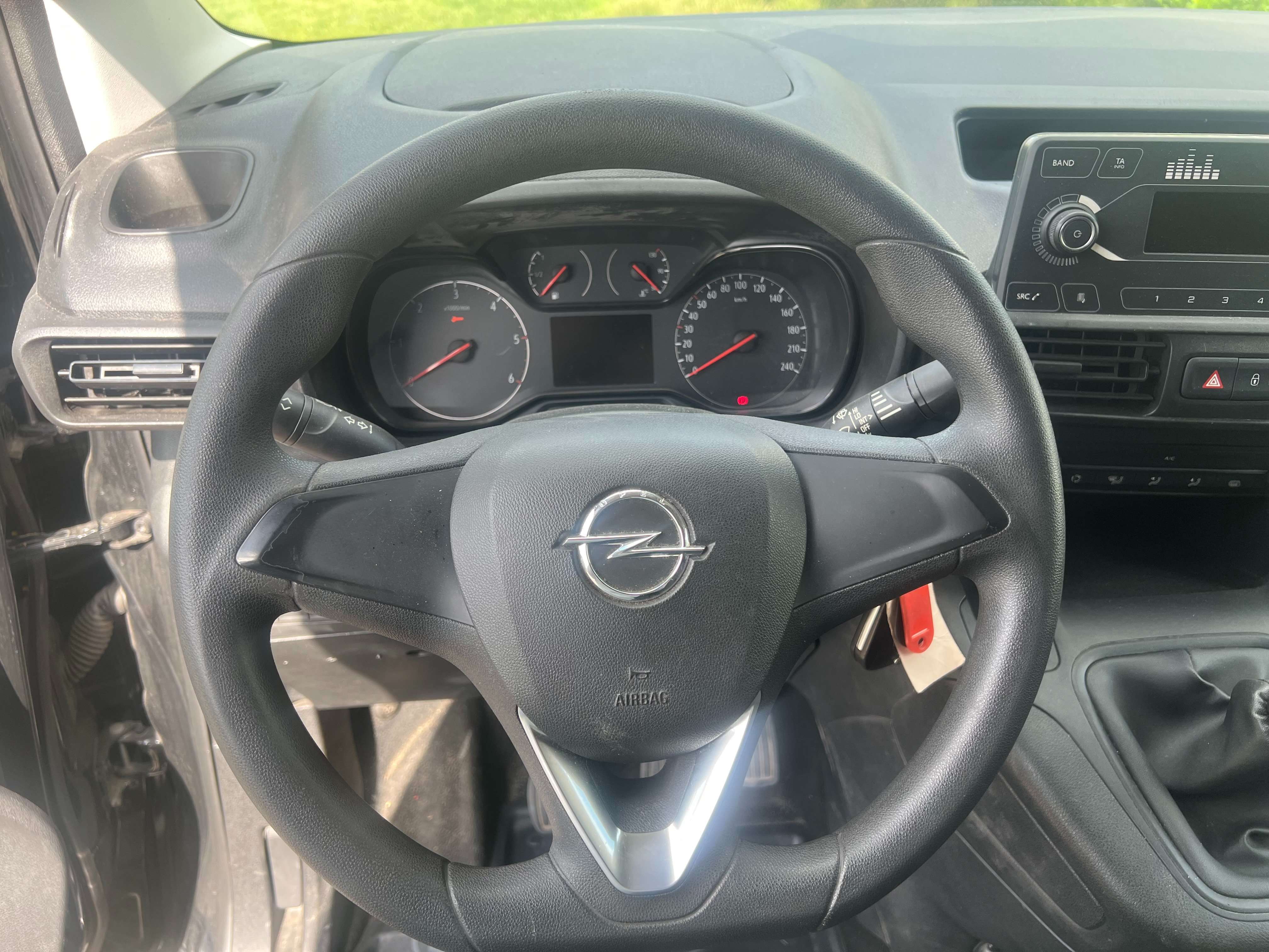 Opel Combo /Citroën Berlingo - airco - 7200 euro+btw Garage Frank Mesure