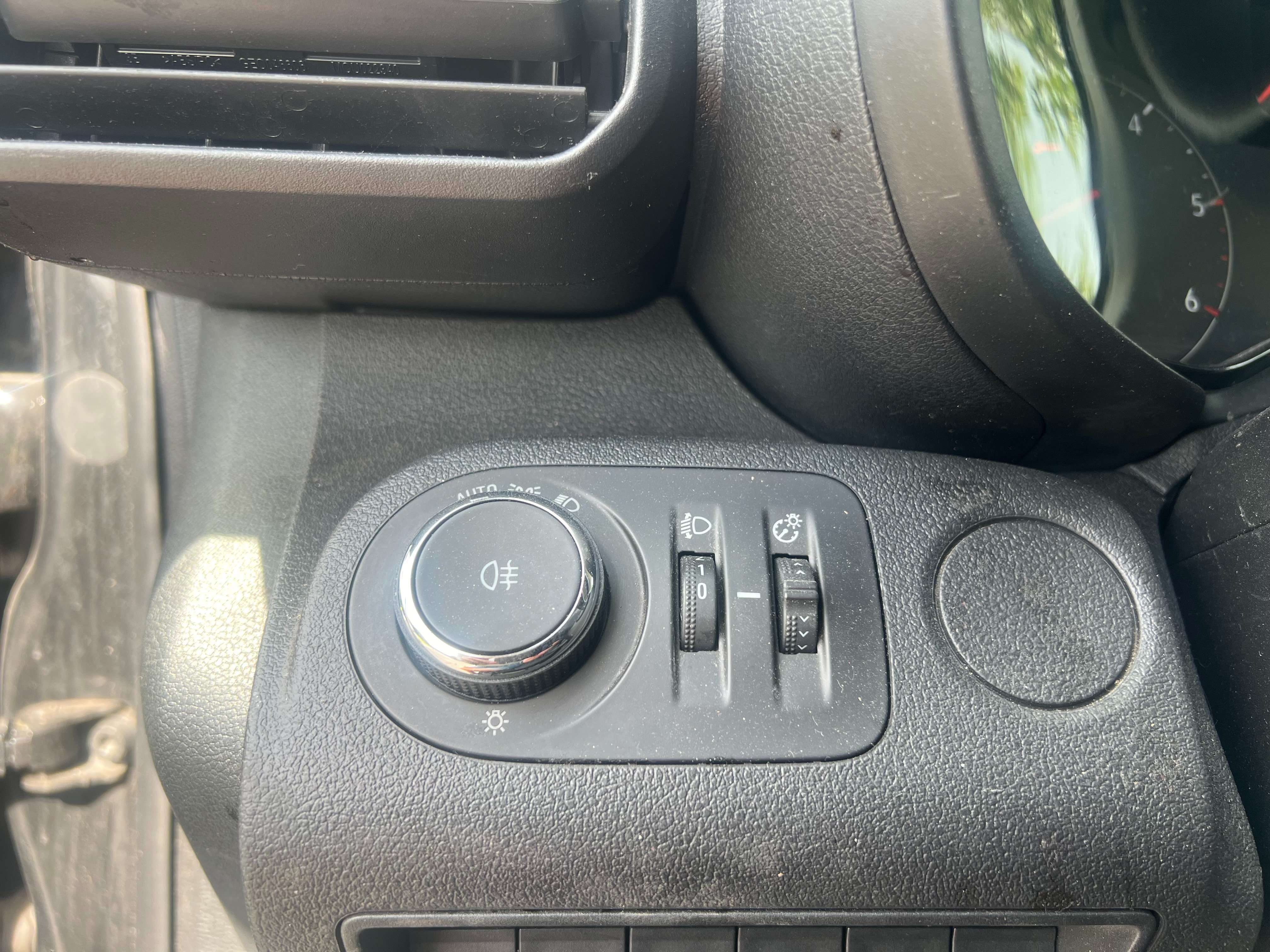 Opel Combo /Citroën Berlingo - airco - 7200 euro+btw Garage Frank Mesure