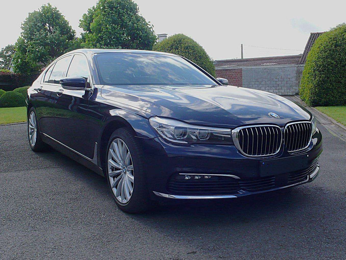 Garage Frank Mesure - BMW 730