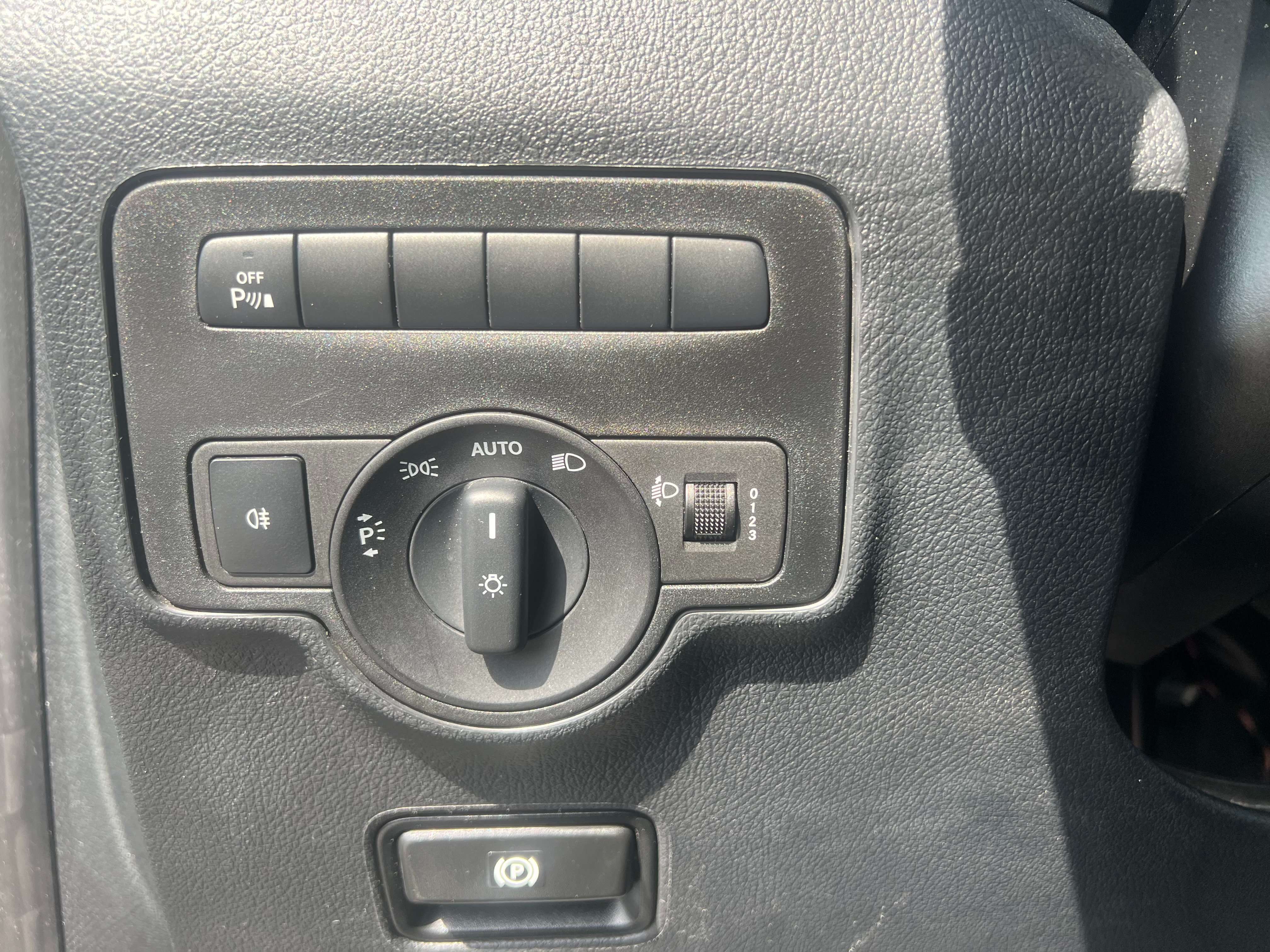 Mercedes-Benz Vito 116 CDI L3 - XXL - 70.600km - 23.400 euro + btw Garage Frank Mesure