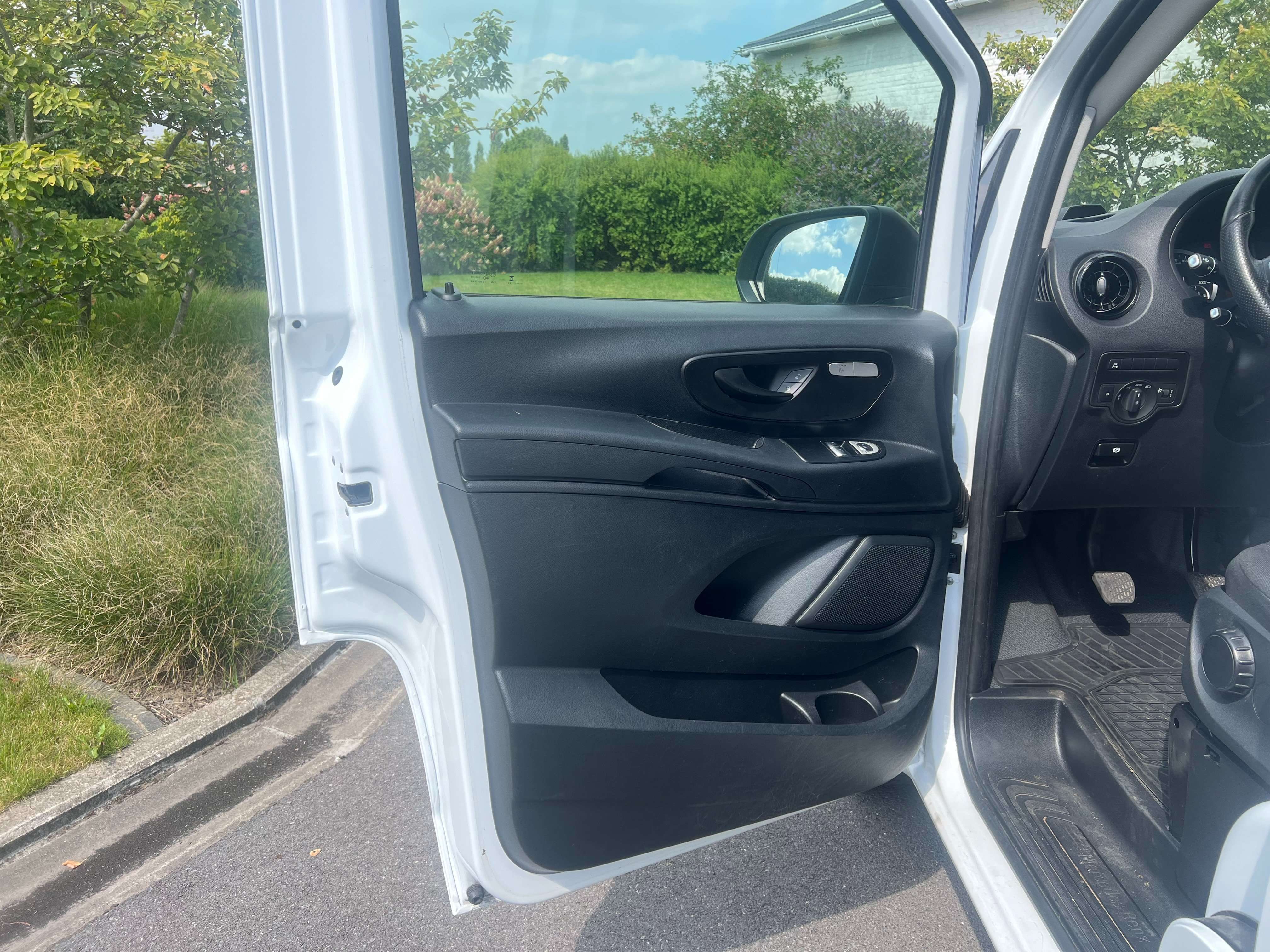 Mercedes-Benz Vito 116 CDI L3 - XXL - 70.600km - 23.400 euro + btw Garage Frank Mesure