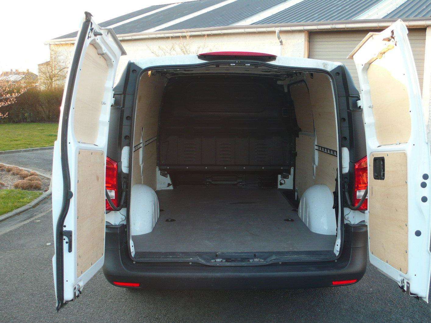 Mercedes-Benz Vito 114 CDI - LANG - 36.225 km - 22850 euro +btw Garage Frank Mesure