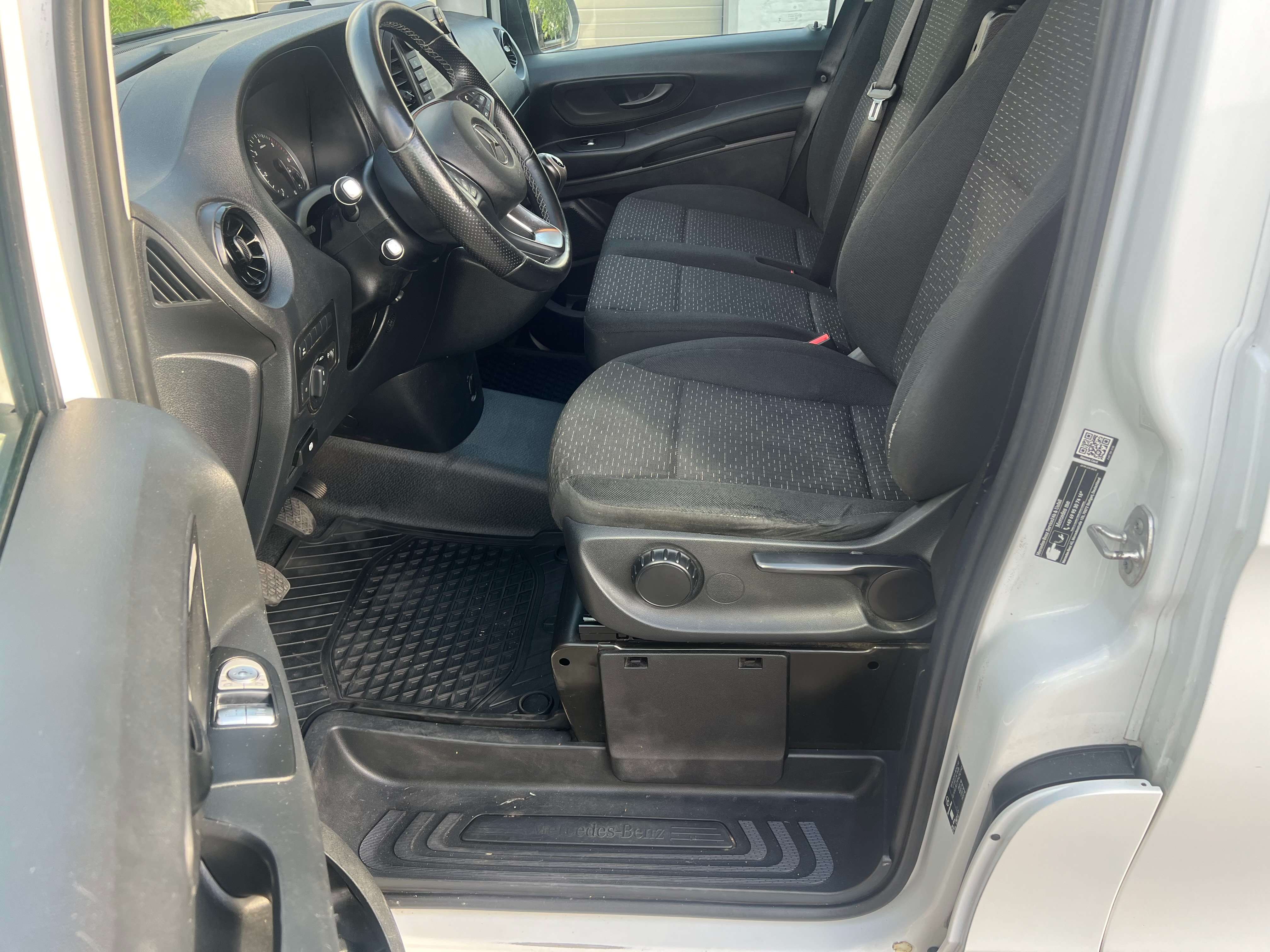 Mercedes-Benz Vito 116 CDI - lang - 82.430 km - 20.950 euro + btw Garage Frank Mesure