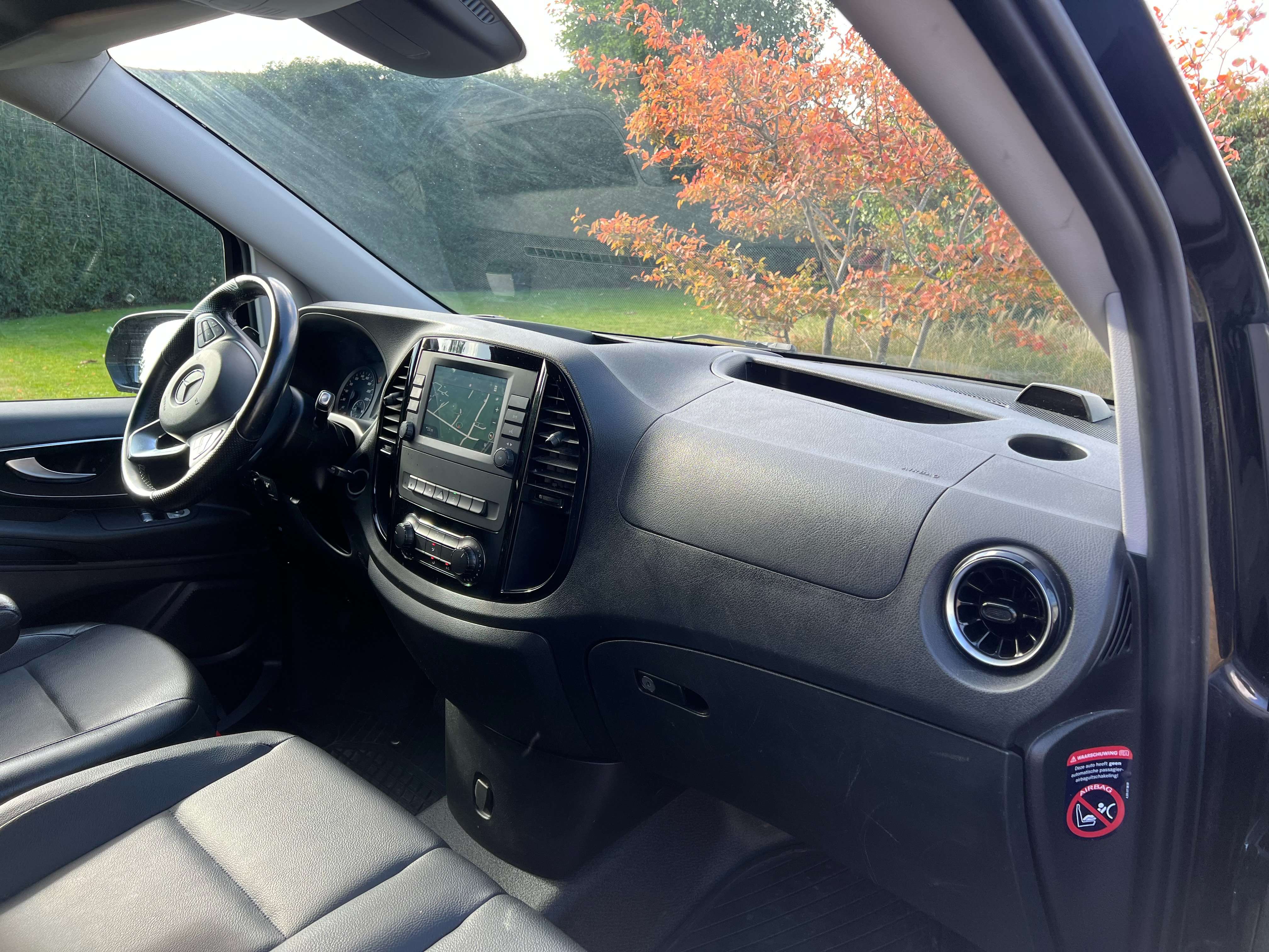 Mercedes-Benz Vito 116 CDI - lang - trekhaak - 16.800 euro + btw Garage Frank Mesure