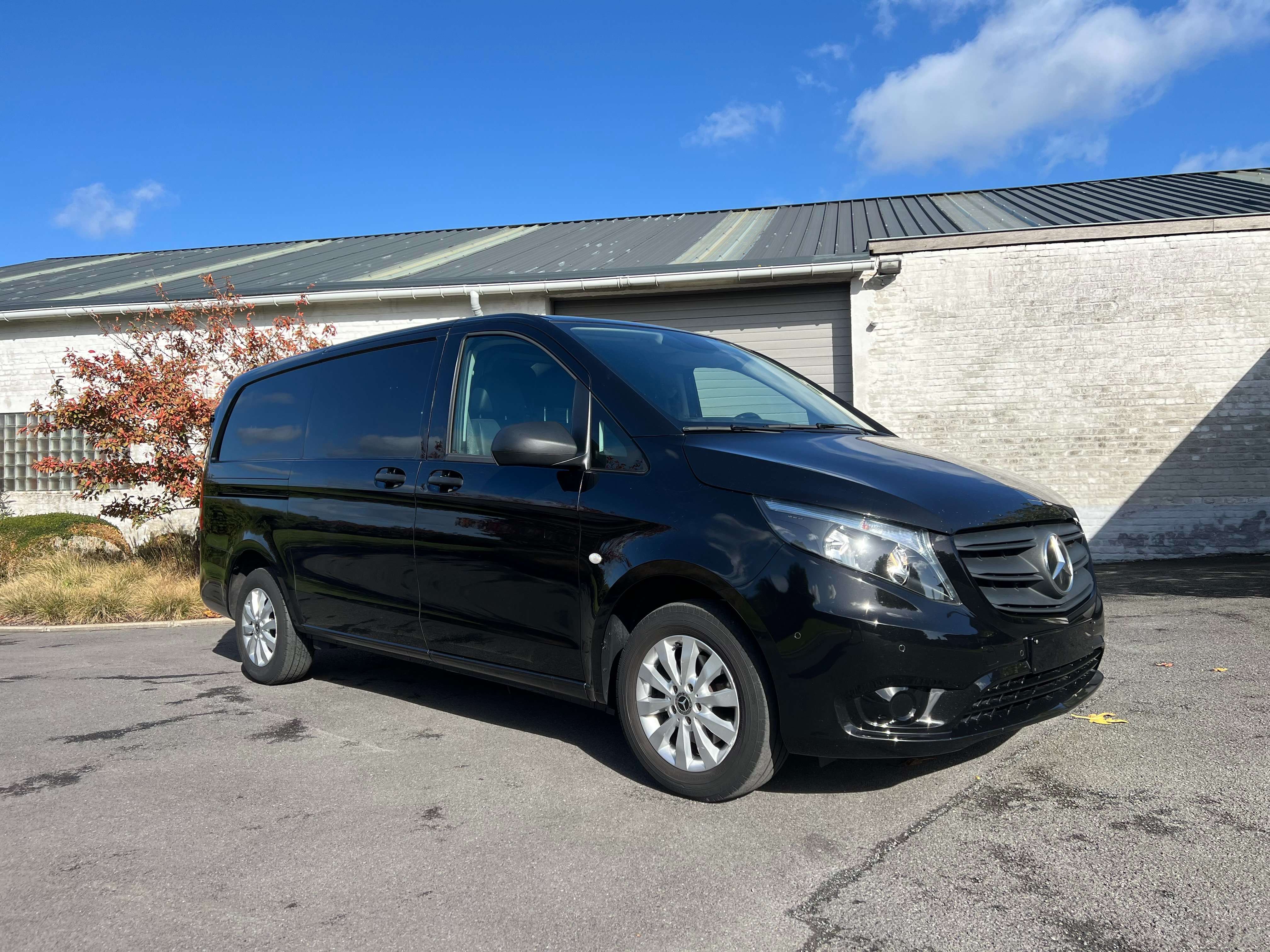 Mercedes-Benz Vito 116 CDI - lang - trekhaak - 16.800 euro + btw Garage Frank Mesure