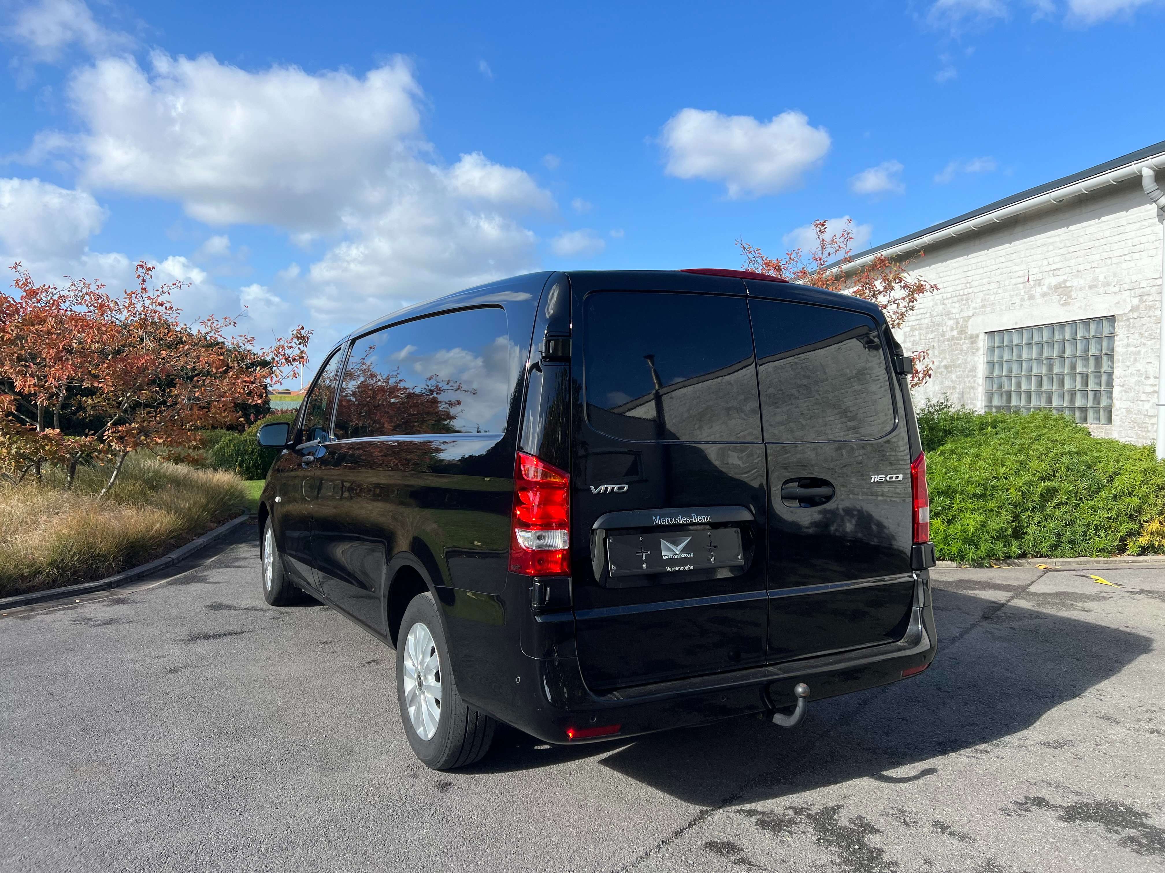 Mercedes-Benz Vito 116 CDI - lang - trekhaak - 16.800 euro + btw Garage Frank Mesure