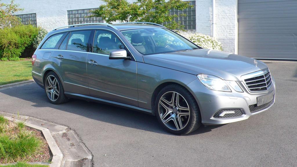 Mercedes-Benz E 250 CDI BE Avantgarde  volleder Garage Frank Mesure