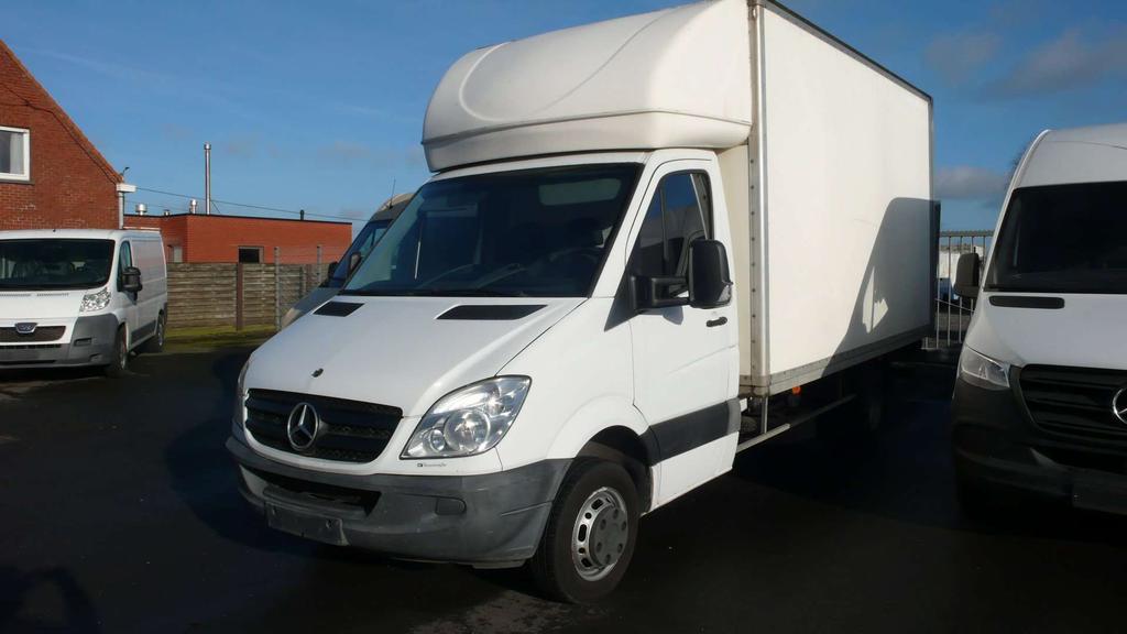 Mercedes-Benz Sprinter 513 CDI met koffer en laadbrug 11950€ + BTW Garage Frank Mesure