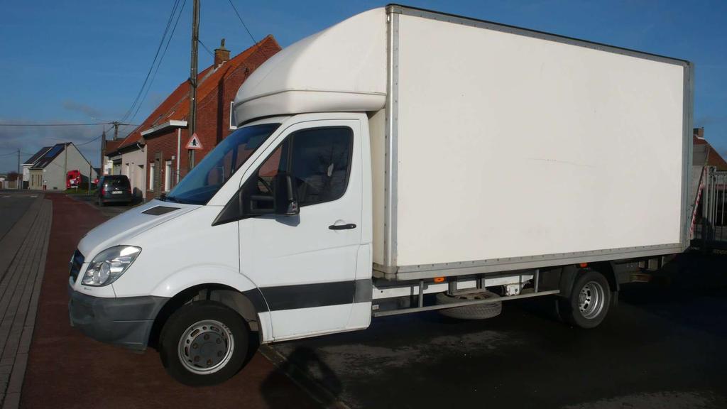 Mercedes-Benz Sprinter 513 CDI met koffer en laadbrug 11950€ + BTW Garage Frank Mesure