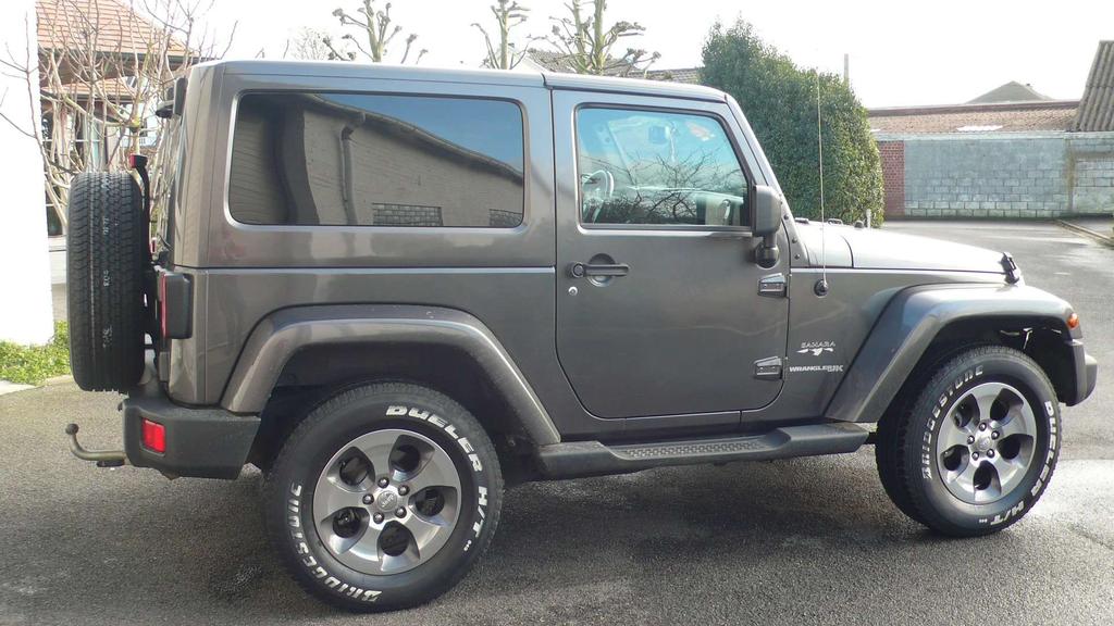 Jeep Wrangler 2.8  lichte vracht 200 pk Garage Frank Mesure