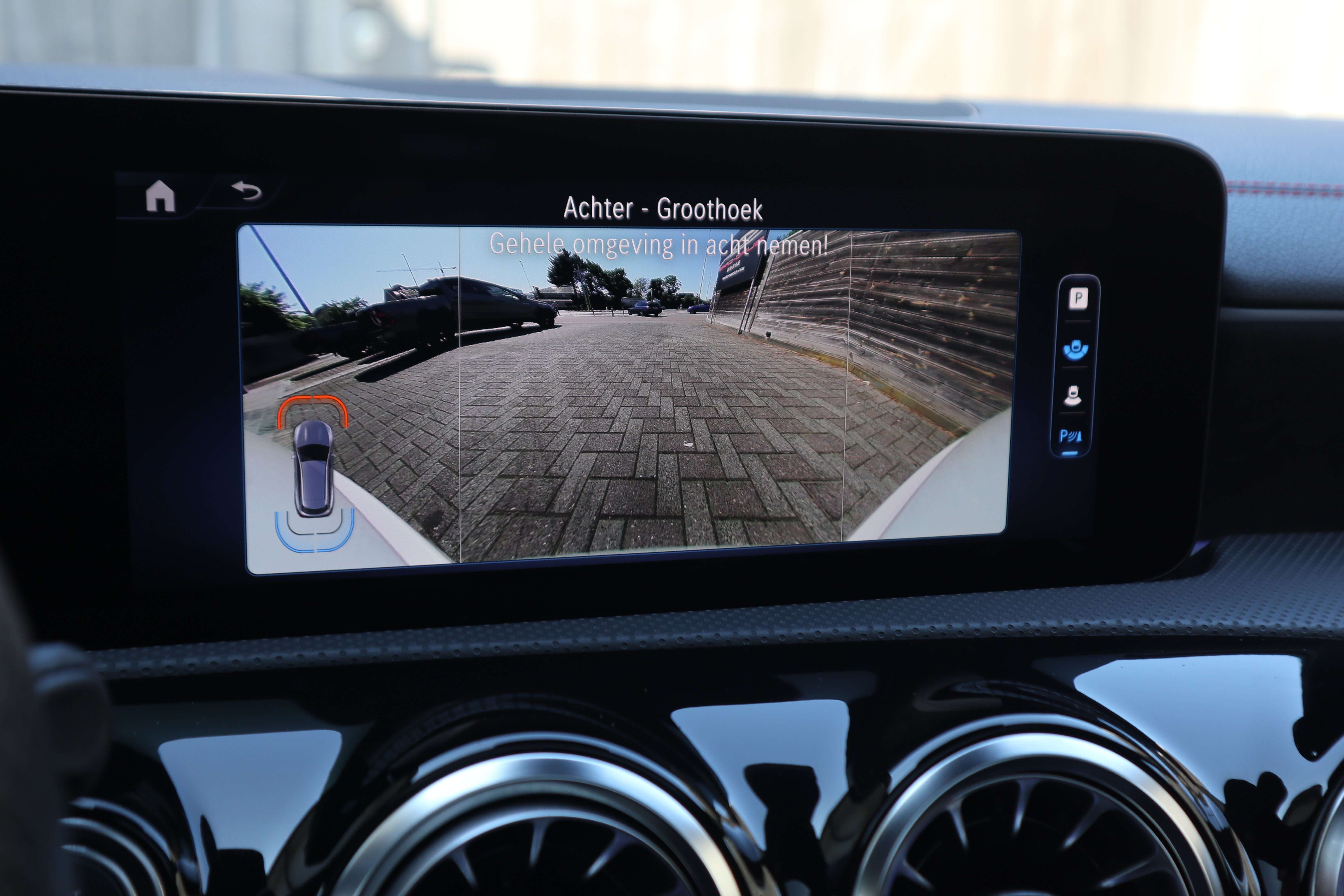 Mercedes-Benz CLA 35 AMG 4-Matic/facelift/1eig/Panodak/Camera/Night/Multi EuroCars -Aalst bv