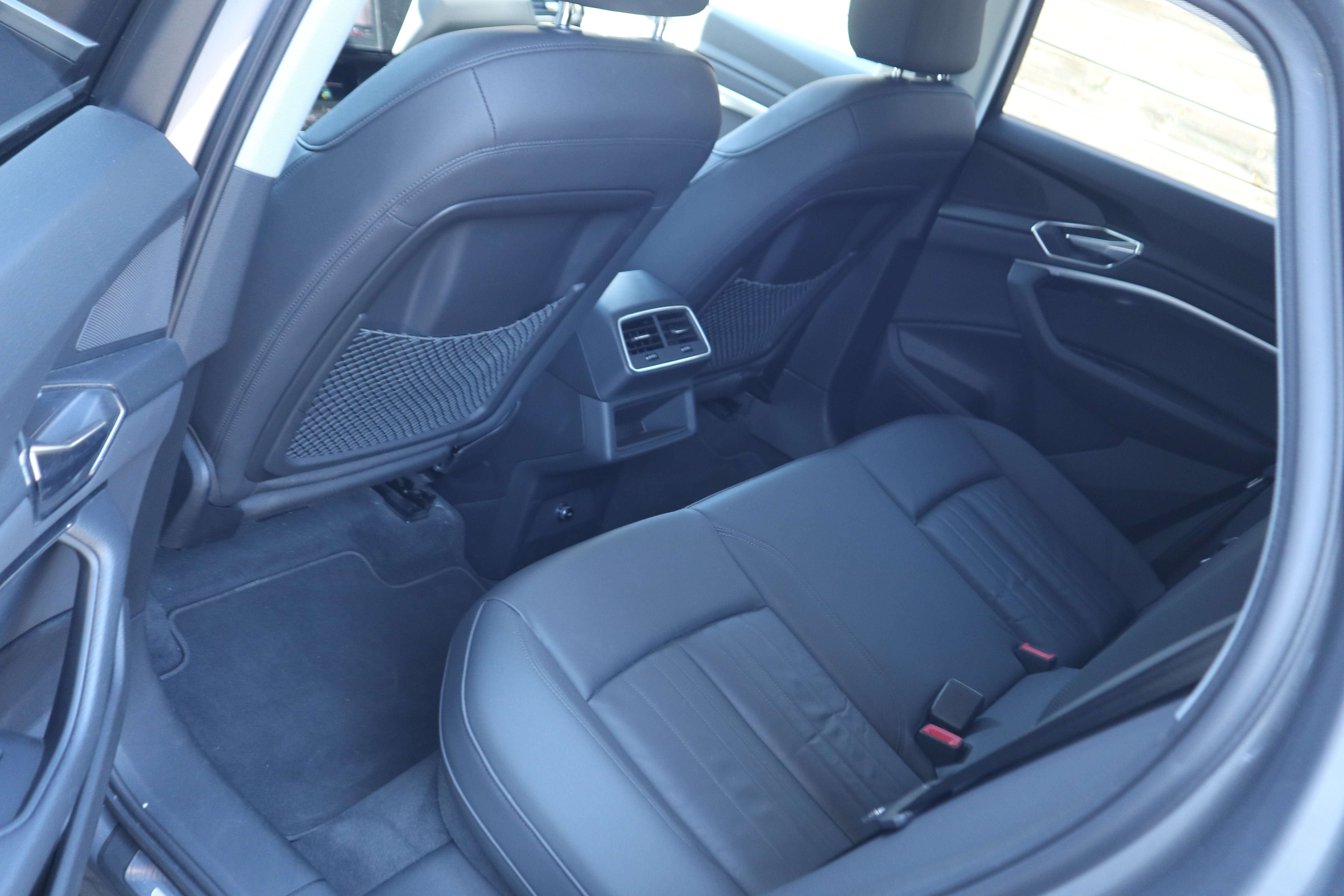 Audi e-tron 71 kWh 50 Quattro /1 ste eig /leder/360°/MEMORY EuroCars -Aalst bv