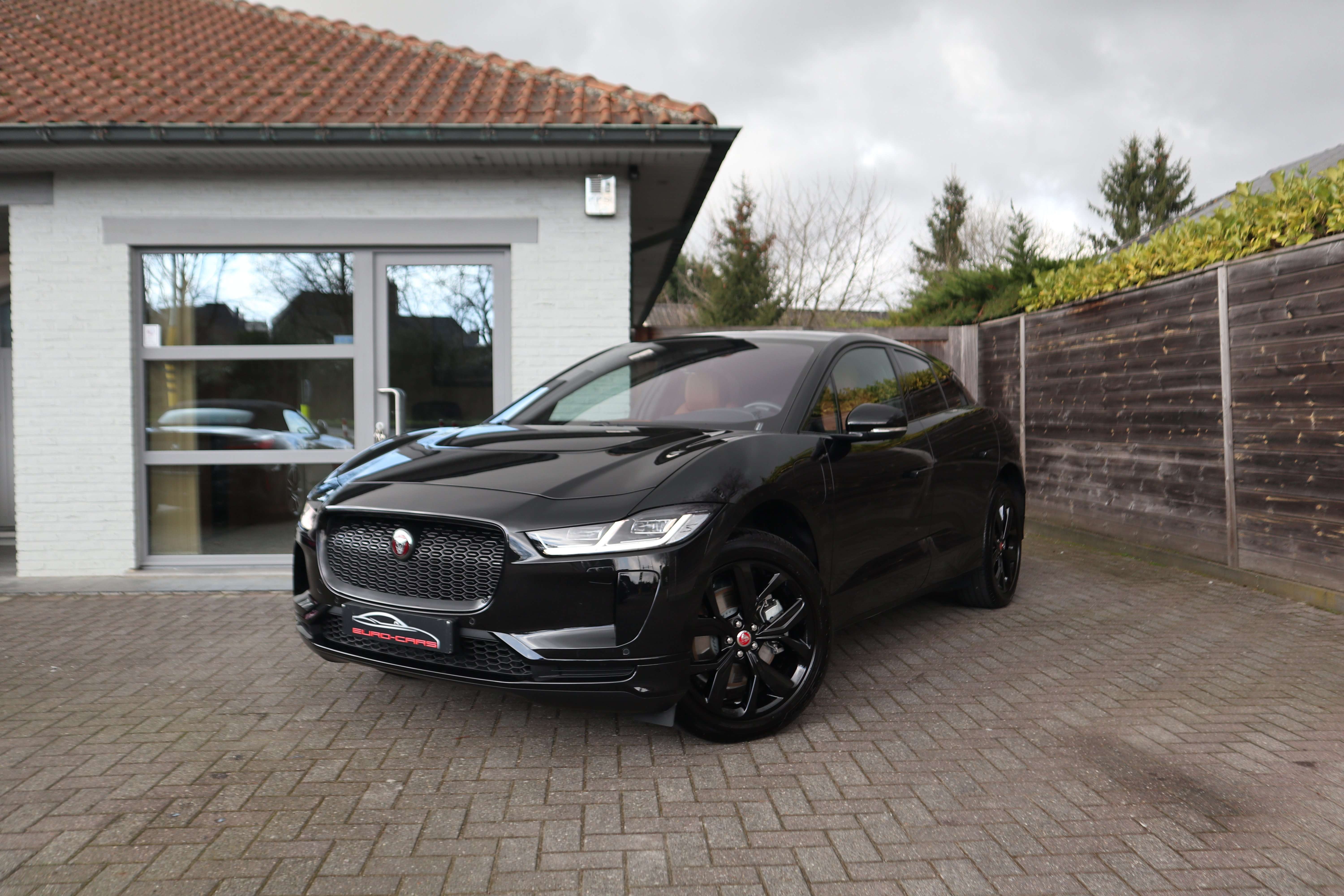 Jaguar I-Pace EV400 HSE/Black-pack/Pano/360°/Leder/3.980km !! EuroCars -Aalst bv
