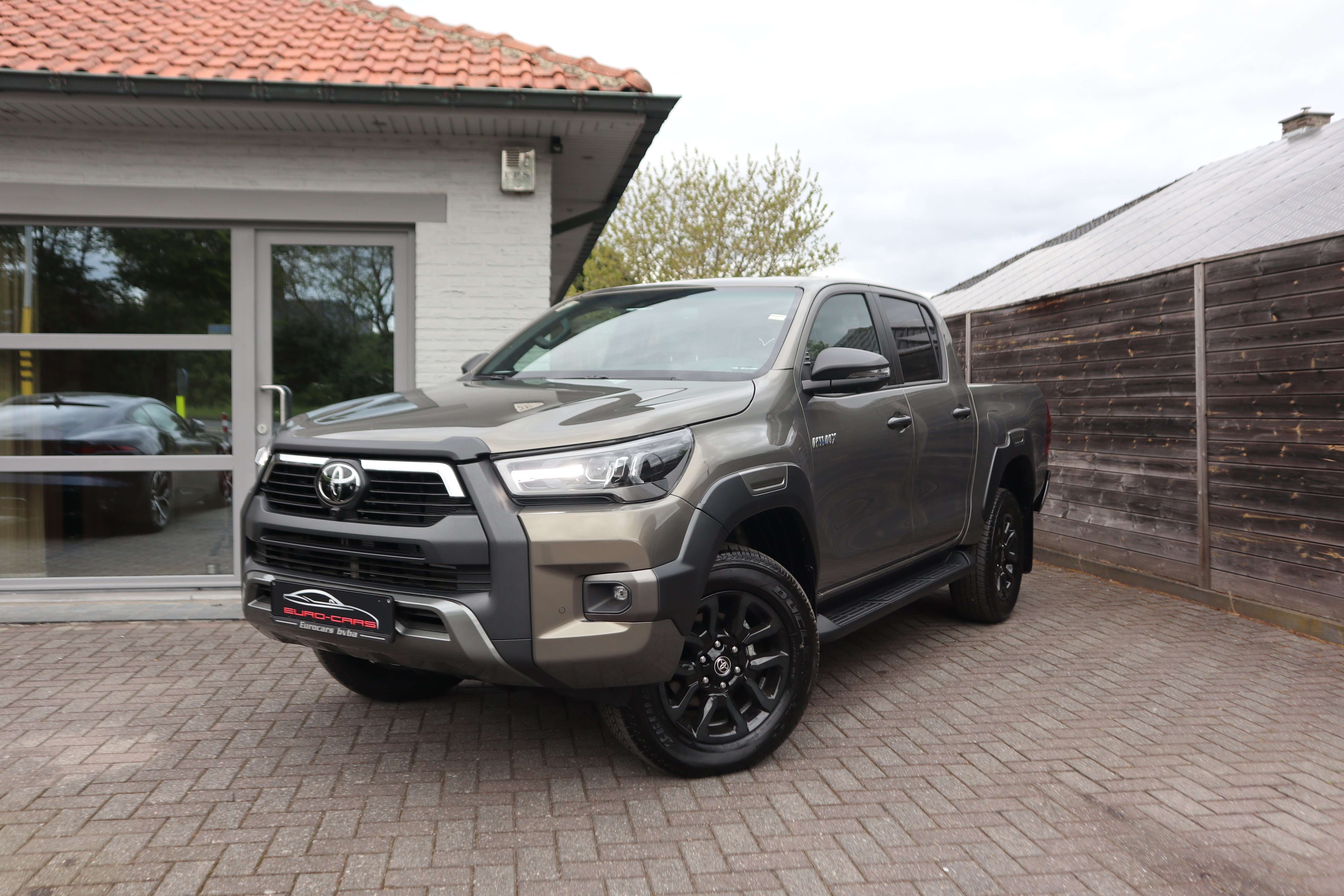 Toyota Hilux 2.8 D DoubleCab Invincible/GPS/360°/Leder/New ! EuroCars -Aalst bv