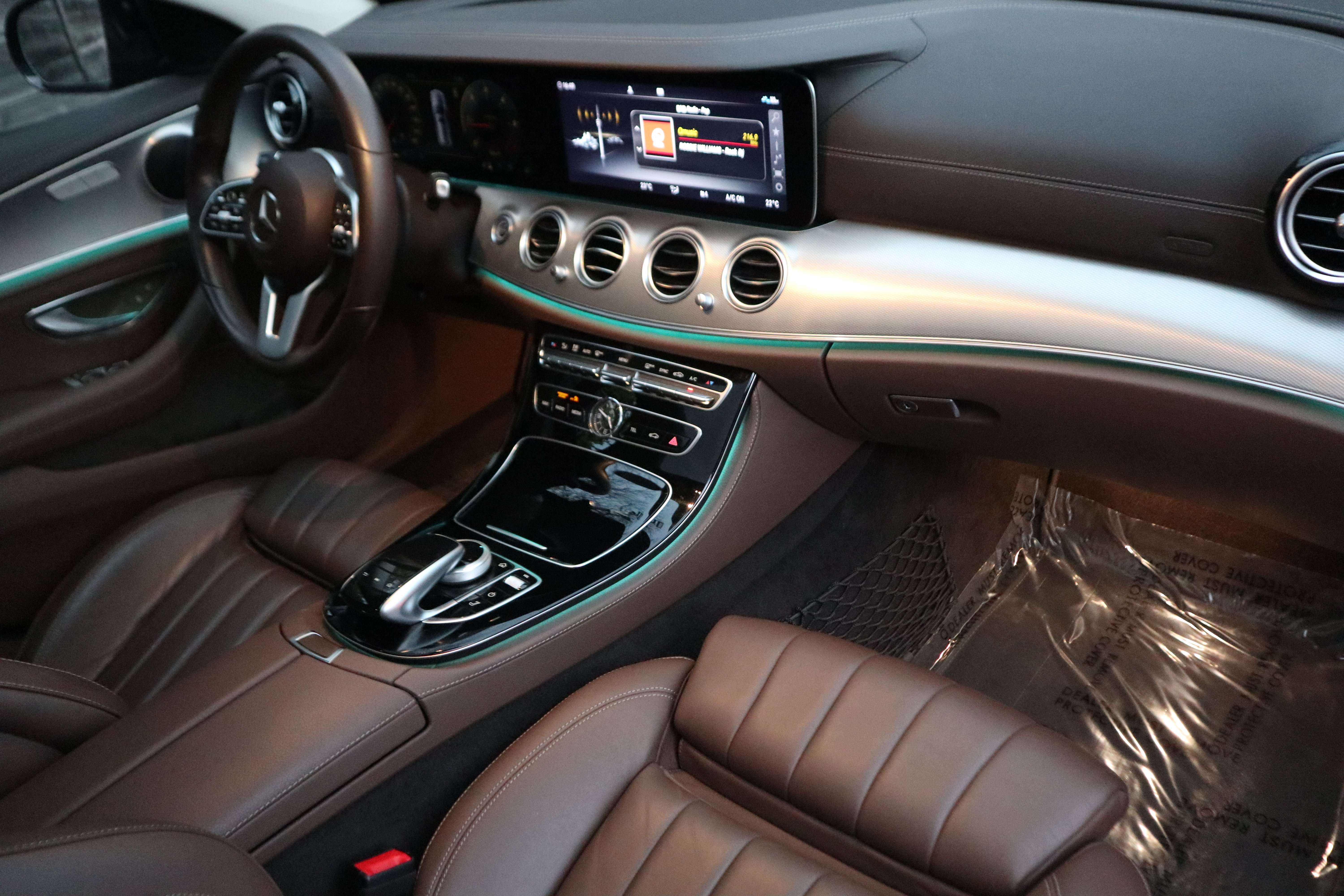 Mercedes-Benz E 220 d Aut.Night/head-up/360°/Pano/Leder/Trekhaak/ EuroCars -Aalst bv