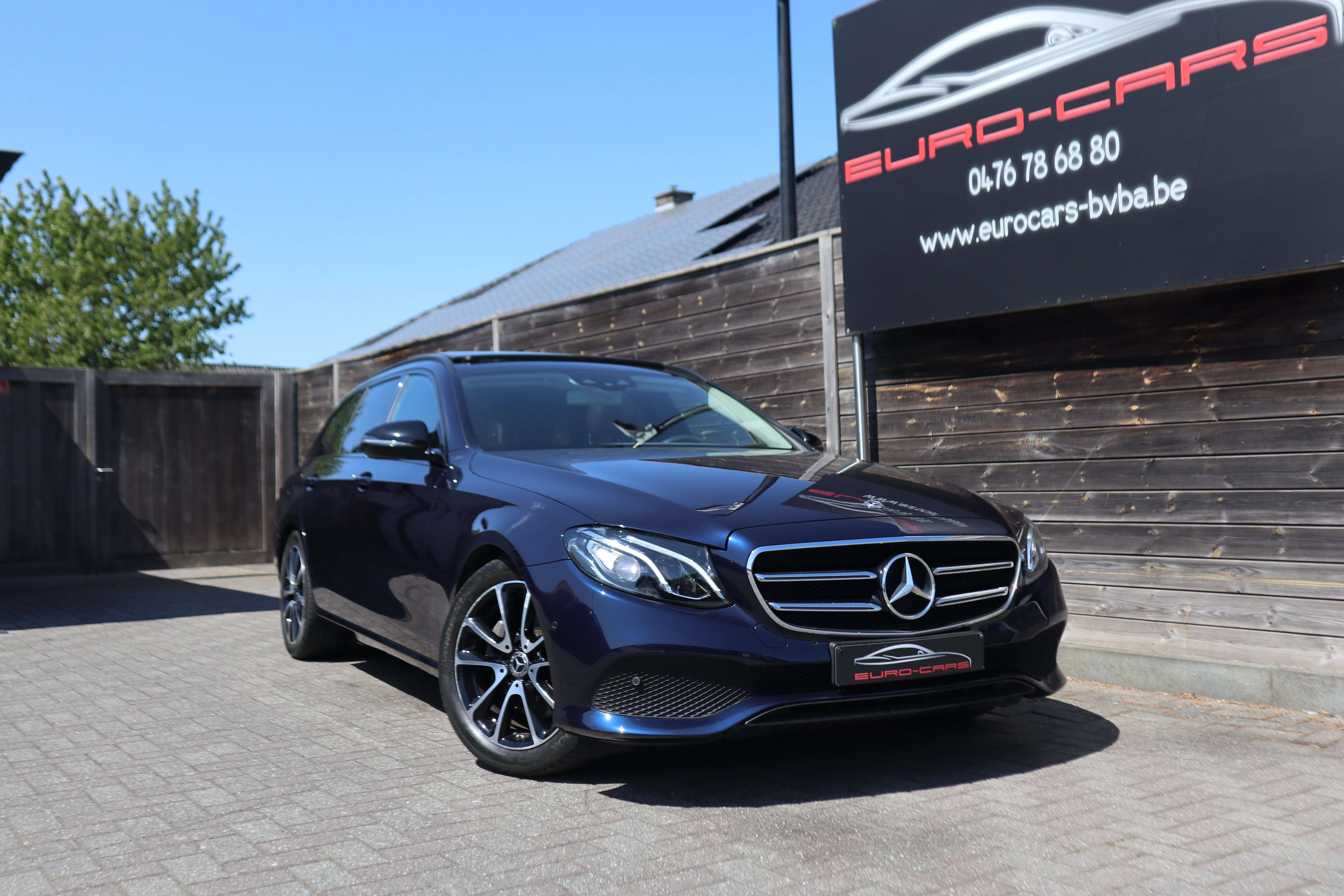 Mercedes-Benz E 220 d Aut.Night/head-up/360°/Pano/Leder/Trekhaak/ EuroCars -Aalst bv