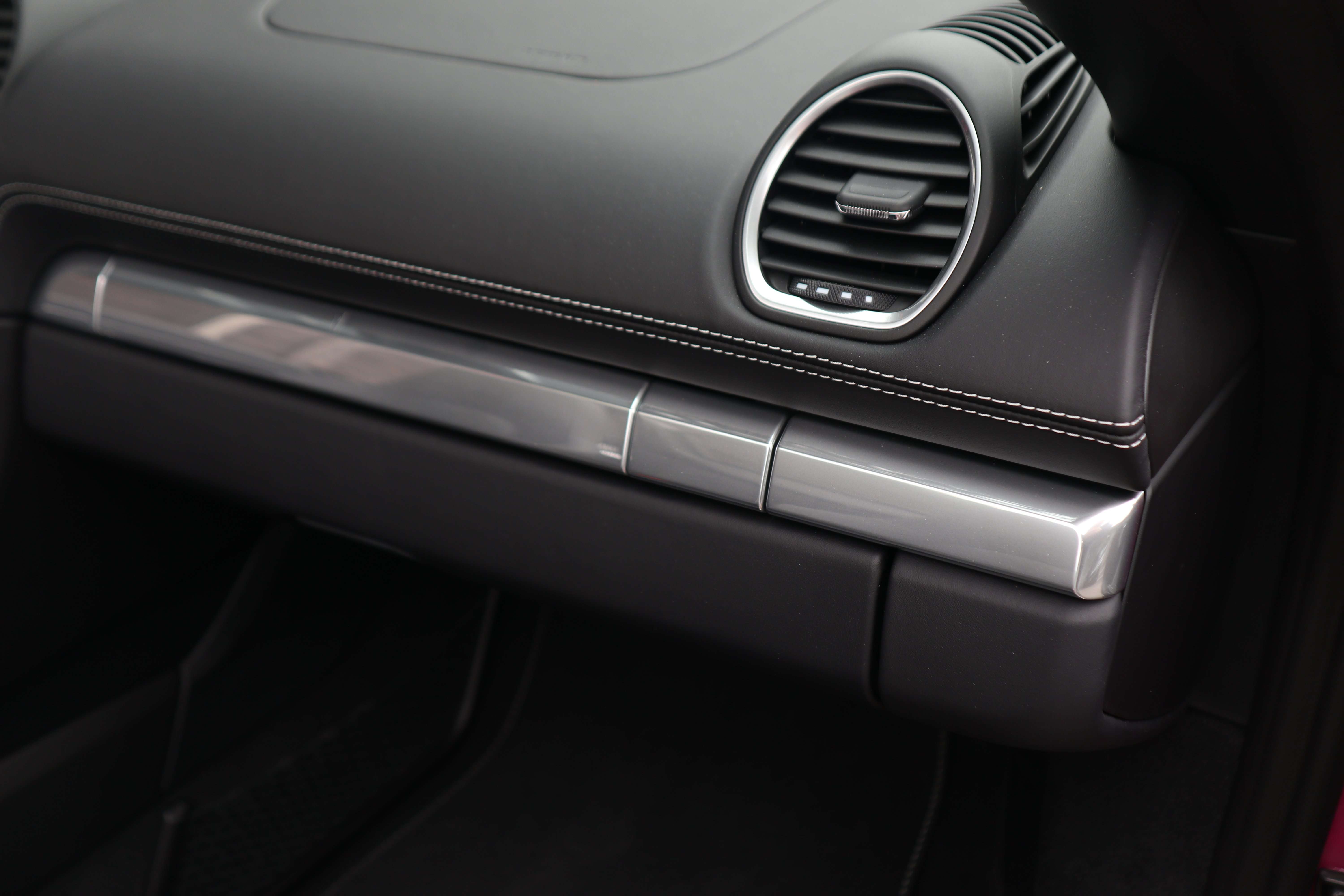 Porsche Boxster 718 StyleEdition/Adapt/Pdls/Pasm/Chrono/Camera/Gps EuroCars -Aalst bv