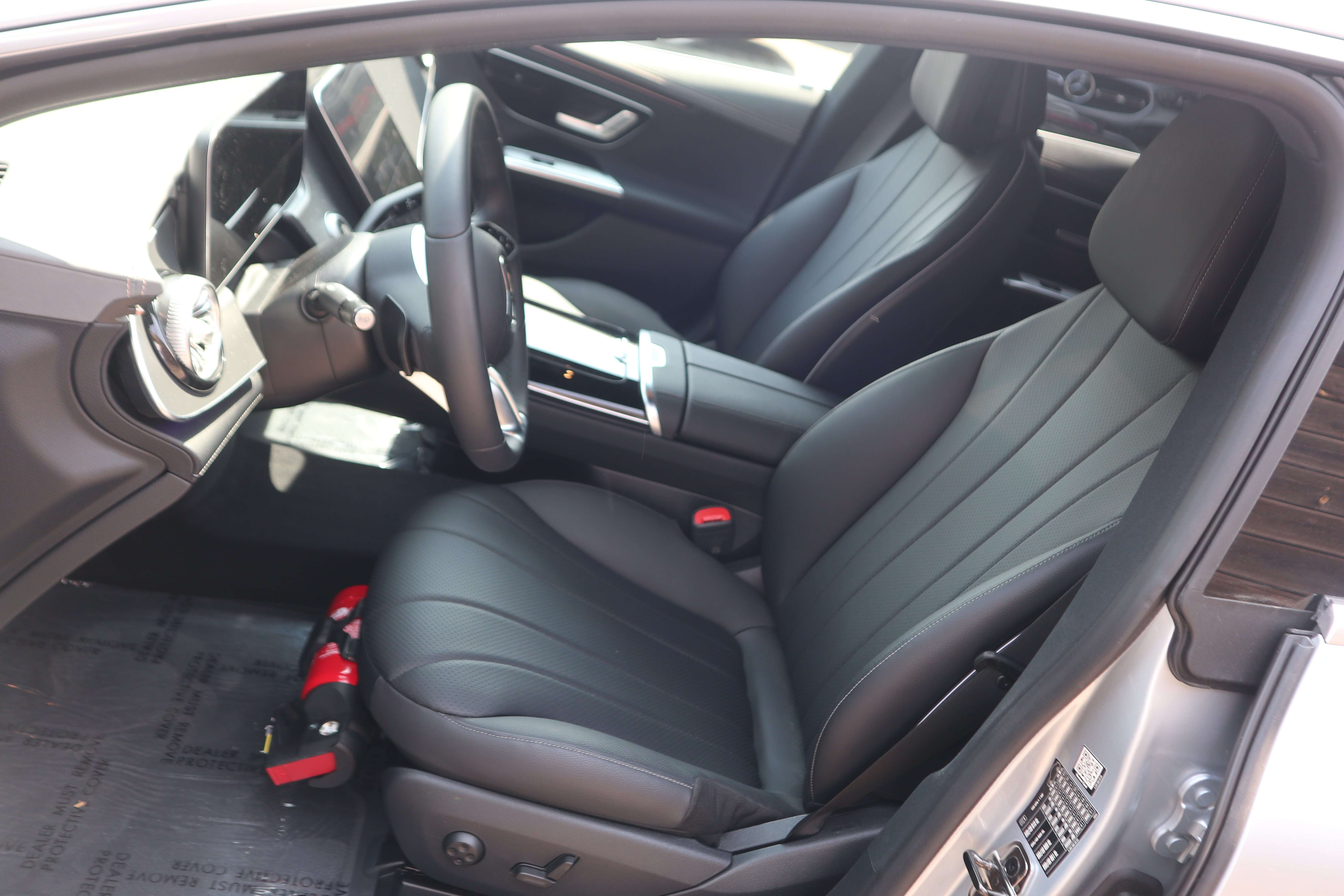 Mercedes-Benz EQE 300 Business Line/1 ste eig /Leder/360°/Nieuwstaat EuroCars -Aalst bv