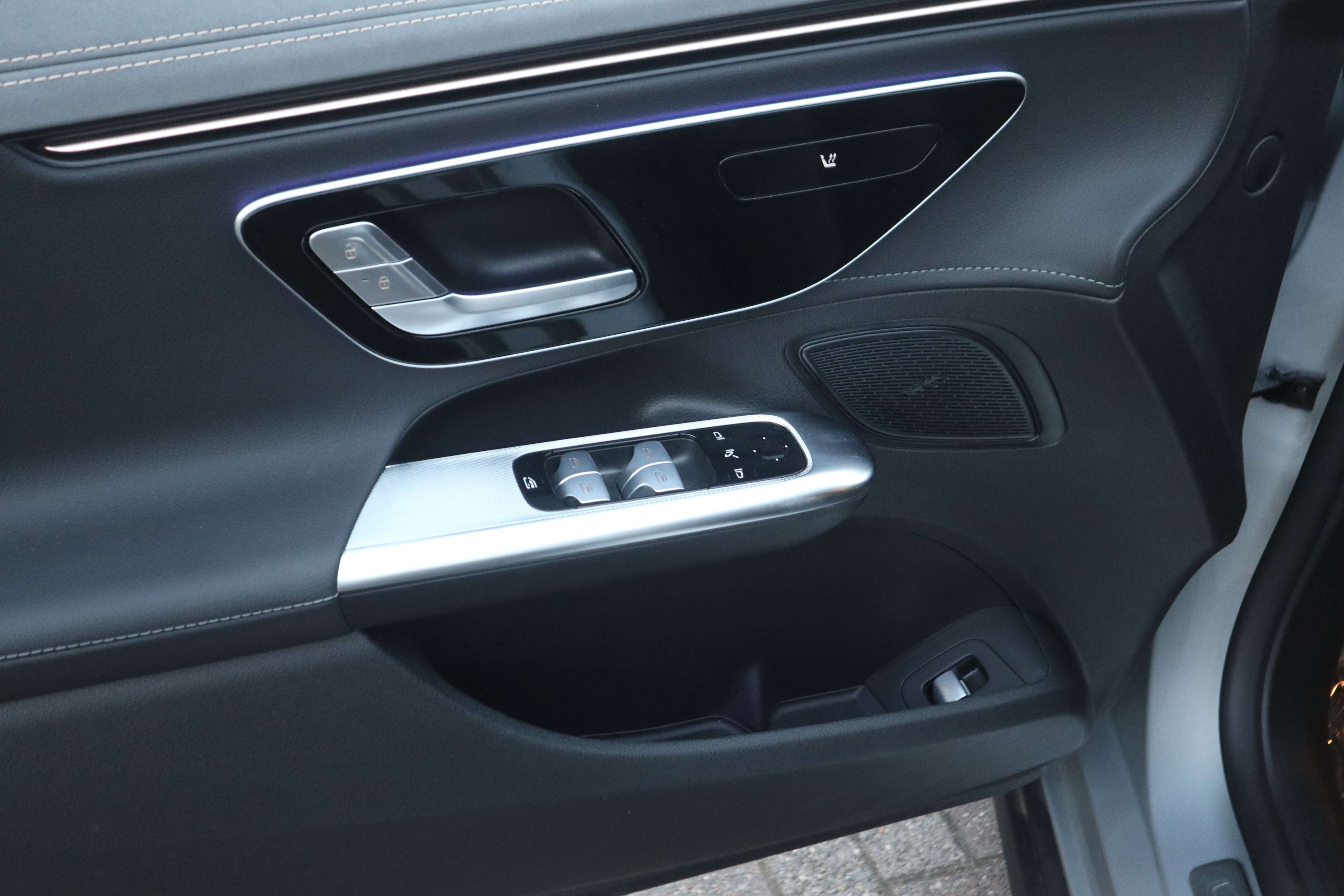 Mercedes-Benz EQE 300 Business Line/1 ste eig /Leder/360°/Nieuwstaat EuroCars -Aalst bv