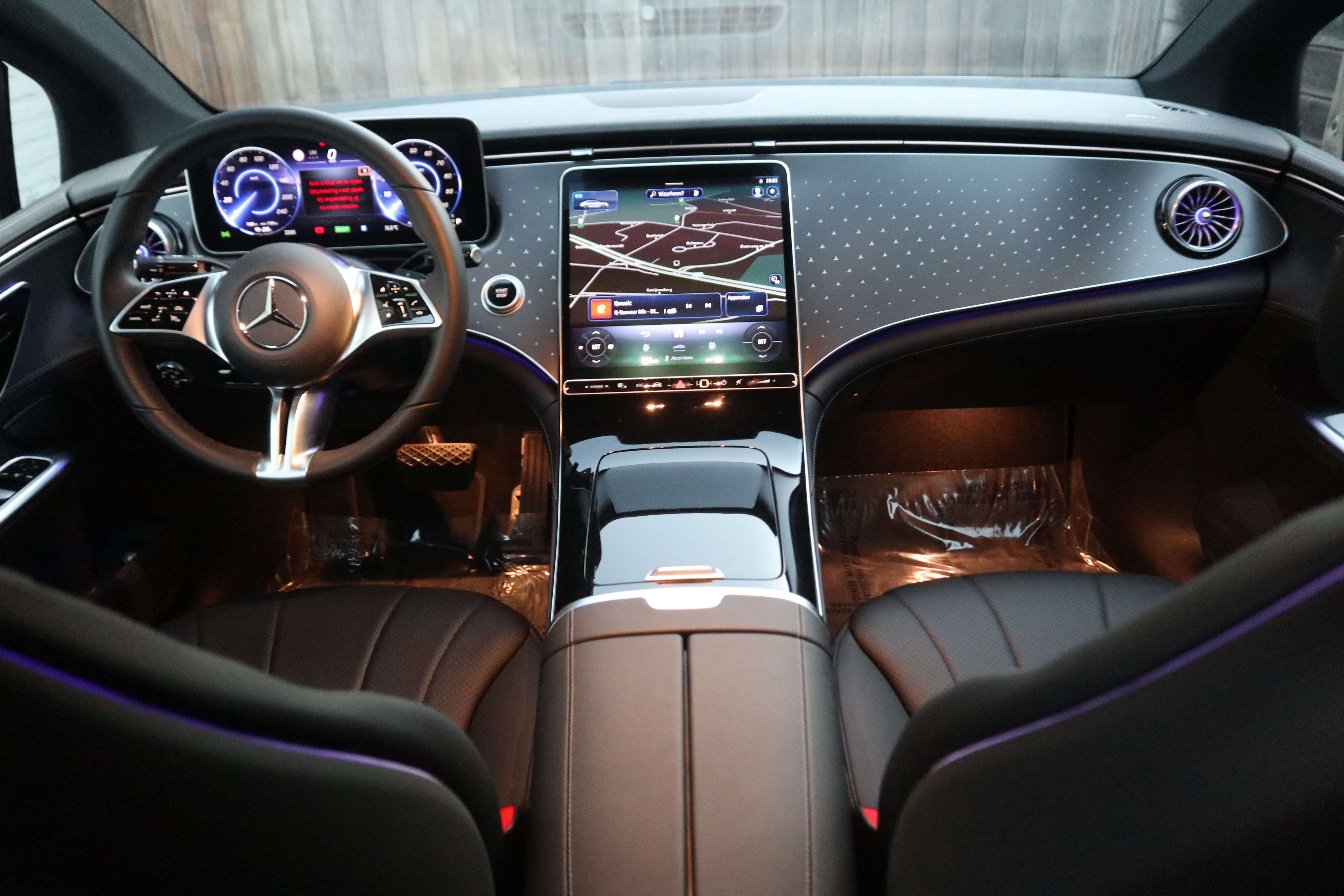 Mercedes-Benz EQE 300 Business Line/1 ste eig /Leder/360°/Nieuwstaat EuroCars -Aalst bv