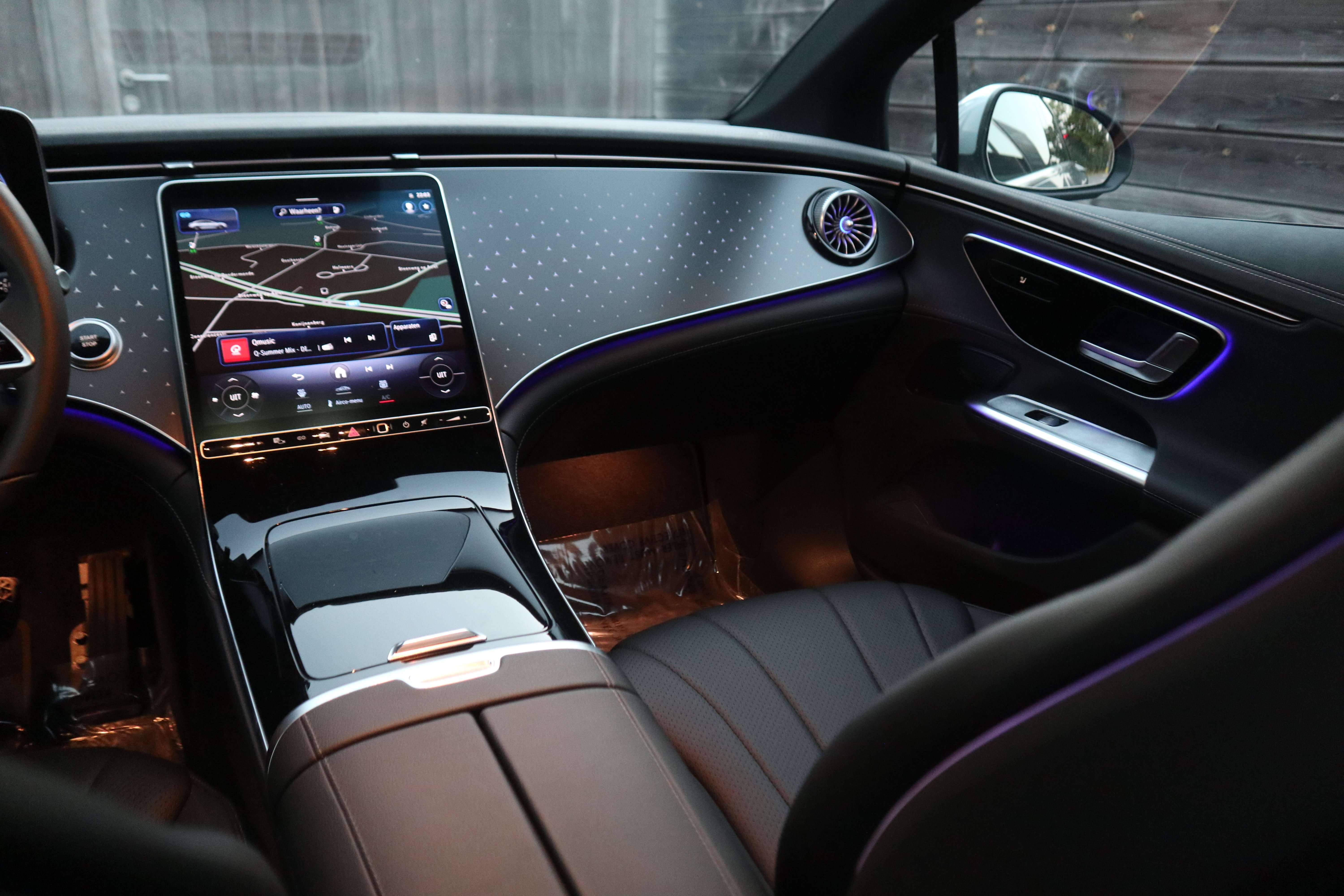 Mercedes-Benz EQE 300 Business Line/1 ste eig /Leder/360°/Nieuwstaat EuroCars -Aalst bv