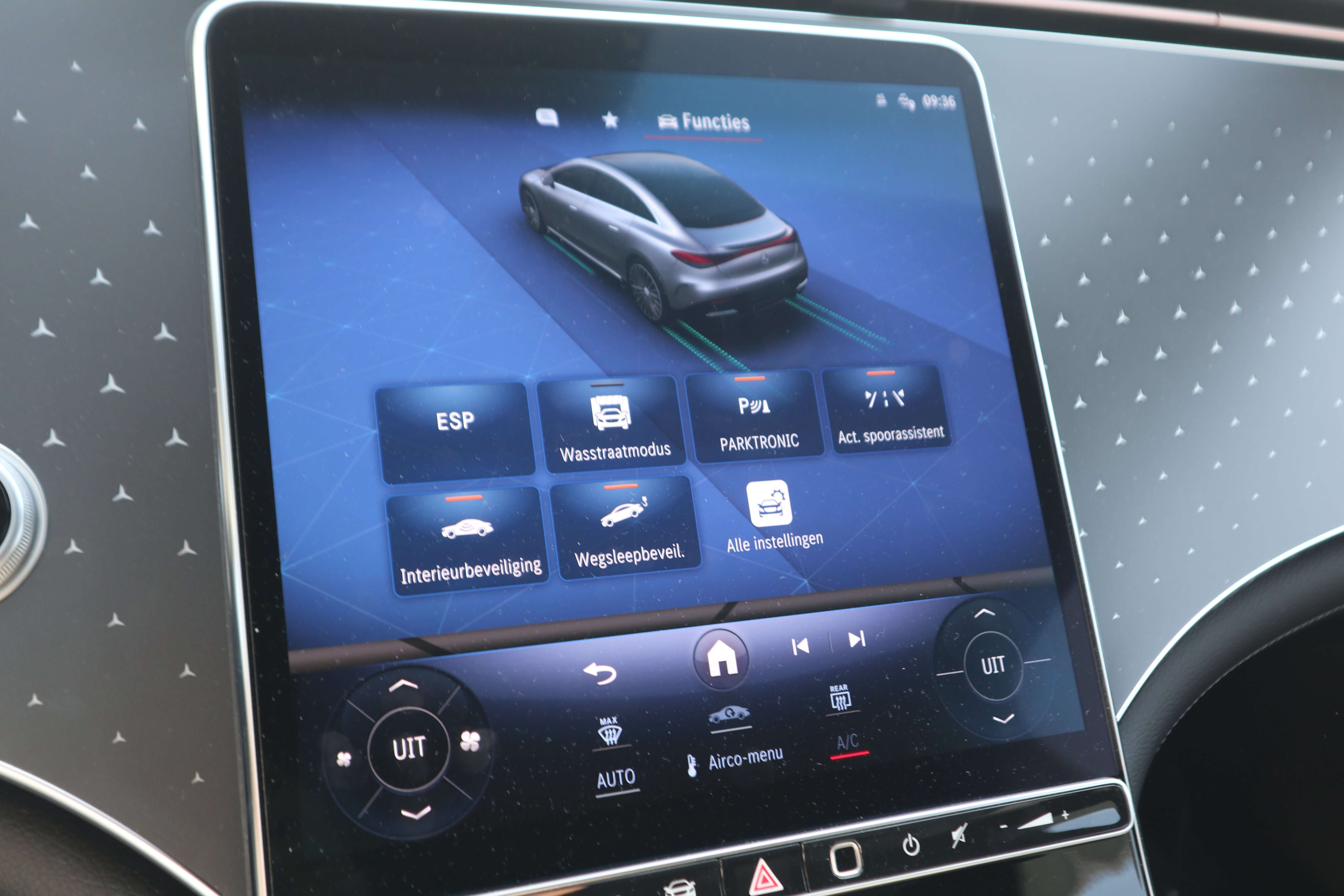 Mercedes-Benz EQE 300 Business Line/1 ste eig /Leder/360°/Nieuwstaat EuroCars -Aalst bv