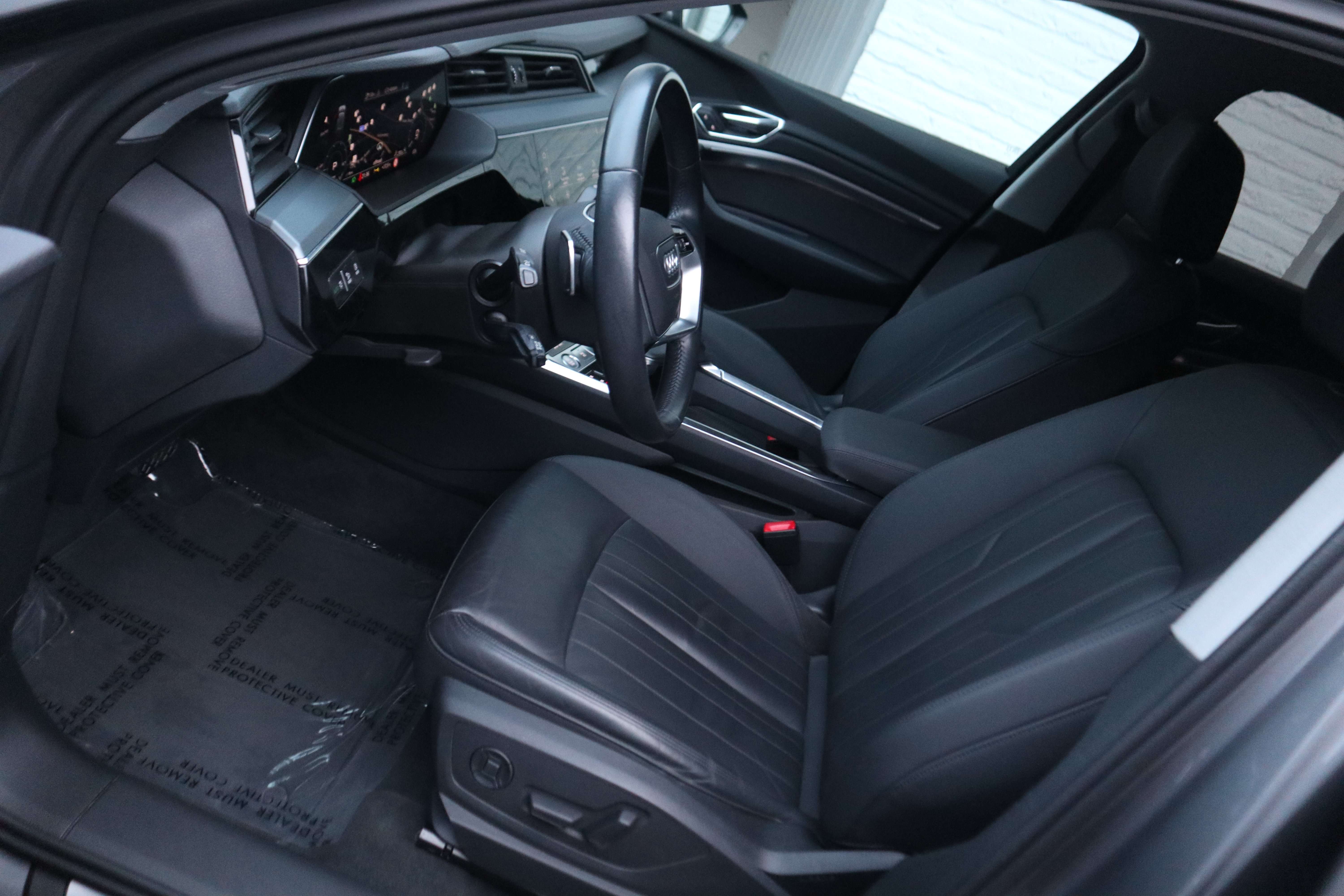 Audi e-tron 71 kWh 50 Quattro /1 ste eig /leder/360°/MEMORY EuroCars -Aalst bv