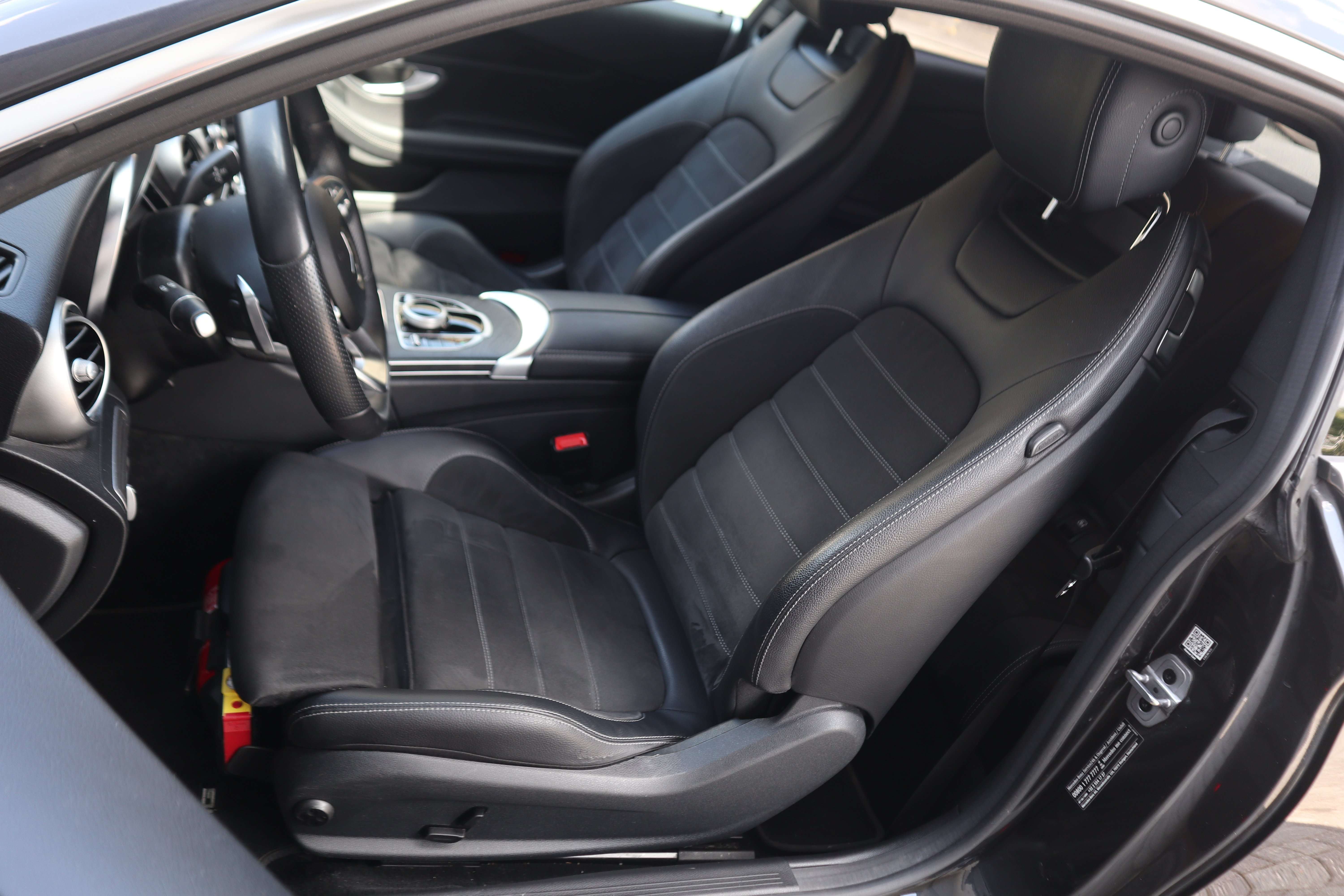 Mercedes-Benz C 220 Coupe / 1 ste eig /AMG PAKKET /CAMERA/GPS/TOPSTAAT EuroCars -Aalst bv