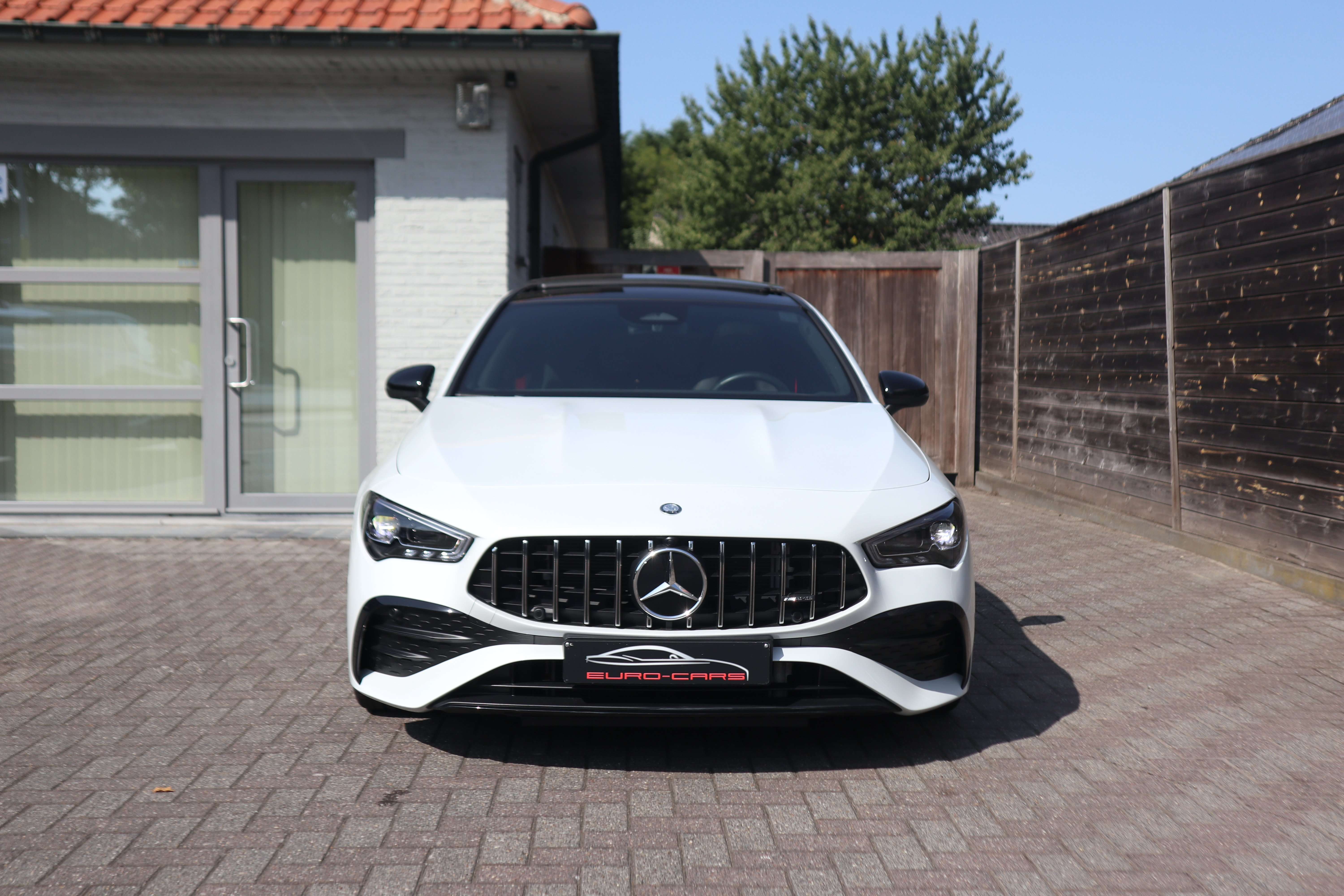 Mercedes-Benz CLA 35 AMG 4-Matic/facelift/1eig/Panodak/Camera/Night/Multi EuroCars -Aalst bv