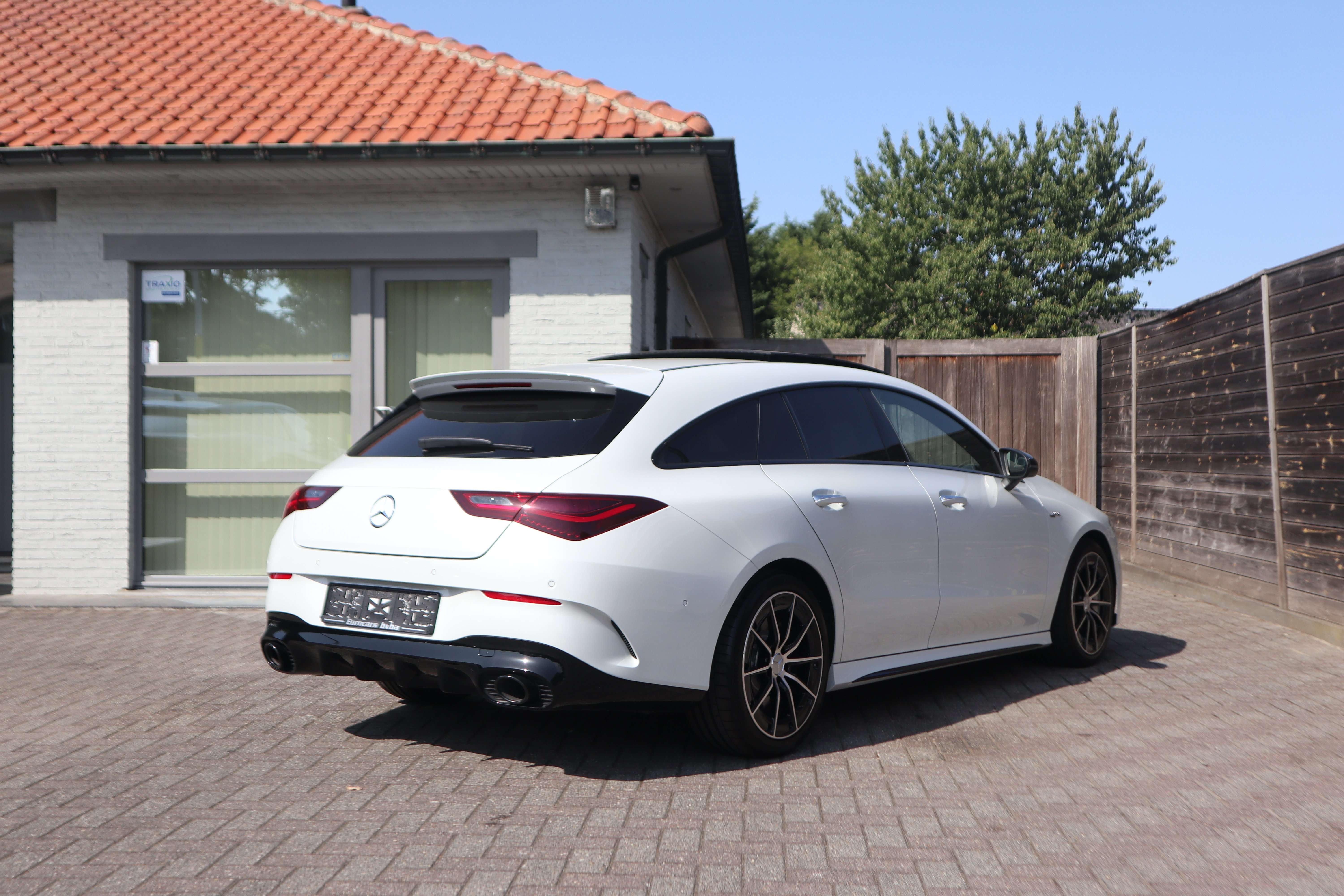 Mercedes-Benz CLA 35 AMG 4-Matic/facelift/1eig/Panodak/Camera/Night/Multi EuroCars -Aalst bv