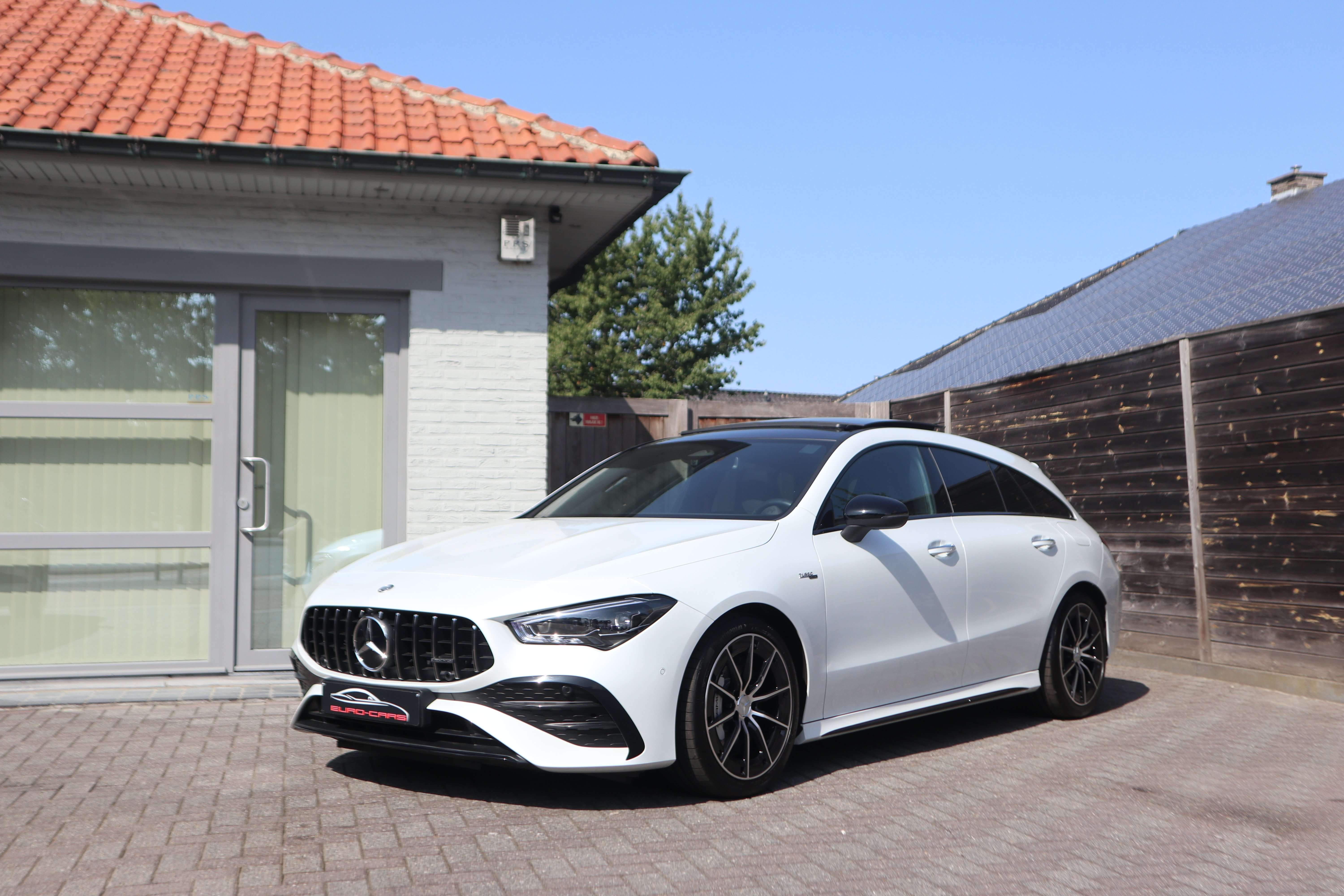 Mercedes-Benz CLA 35 AMG 4-Matic/facelift/1eig/Panodak/Camera/Night/Multi EuroCars -Aalst bv