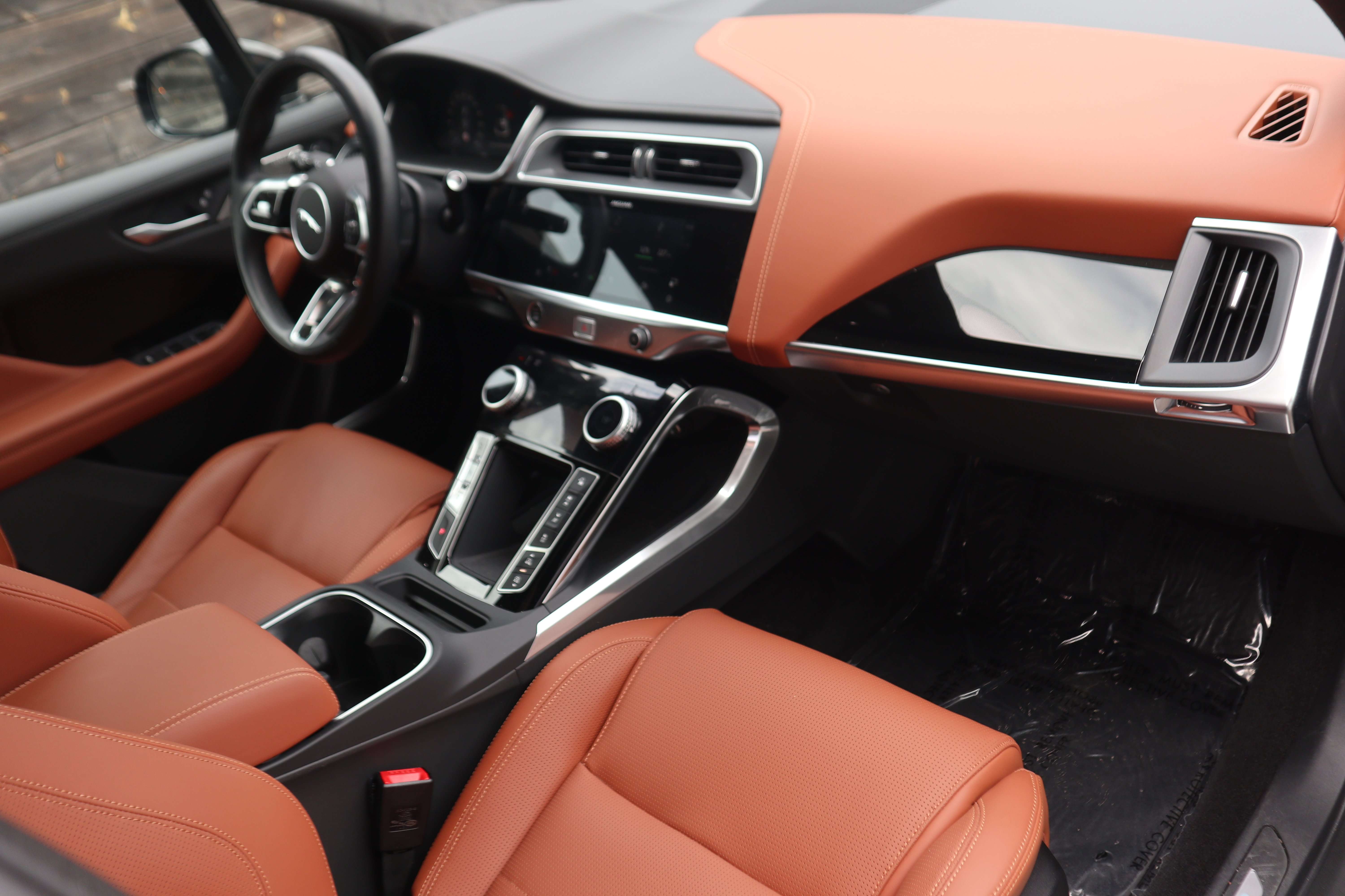 Jaguar I-Pace EV400 HSE/Black-pack/Pano/360°/Leder/4.300km !! EuroCars -Aalst bv