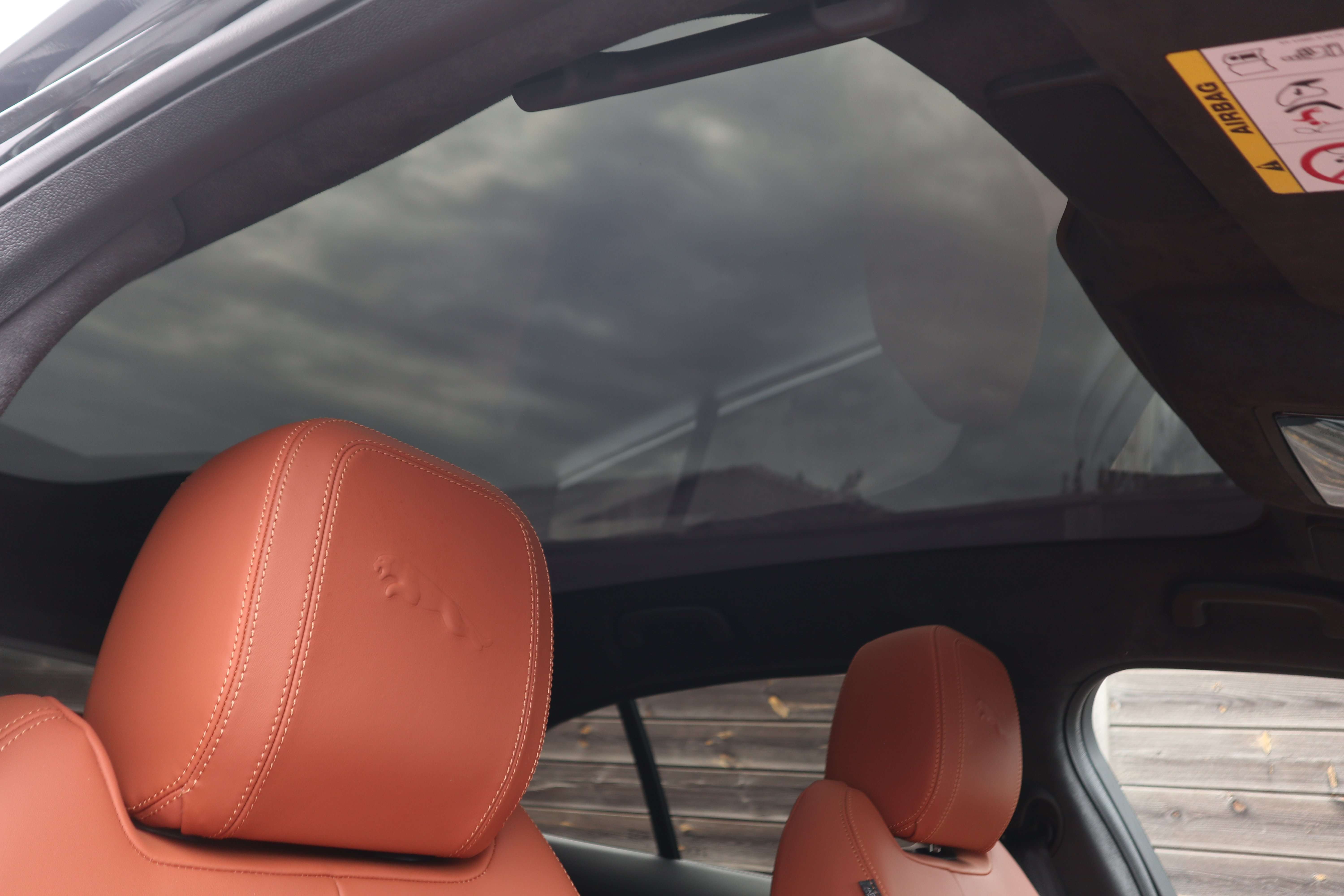 Jaguar I-Pace EV400 HSE/Black-pack/Pano/360°/Leder/4.300km !! EuroCars -Aalst bv