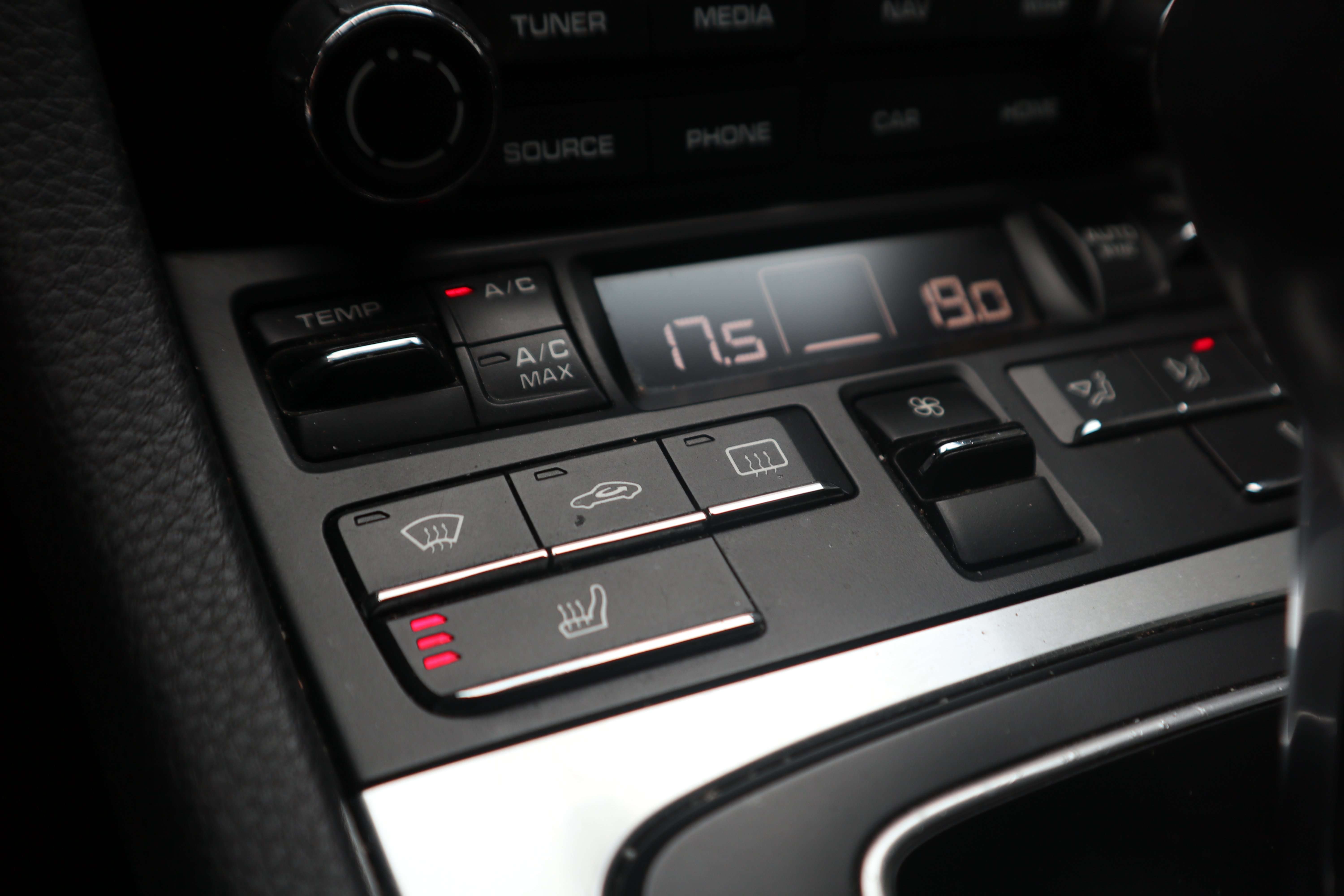 Porsche Boxster 718 pdk /GPS / PDLS / LEDER / PASM /XENON /CRUISE EuroCars -Aalst bv