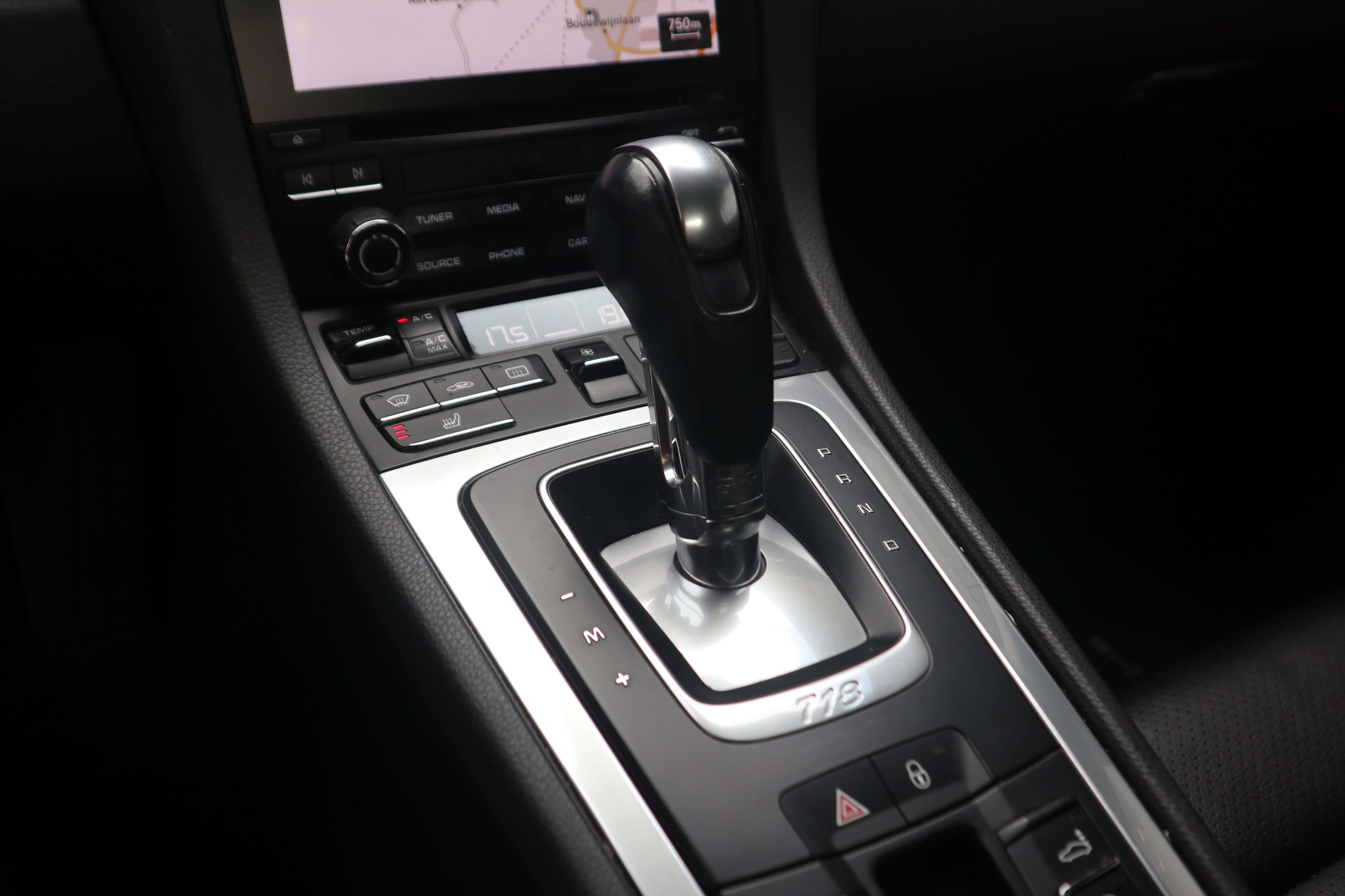 Porsche Boxster 718 pdk /GPS / PDLS / LEDER / PASM /XENON /CRUISE EuroCars -Aalst bv