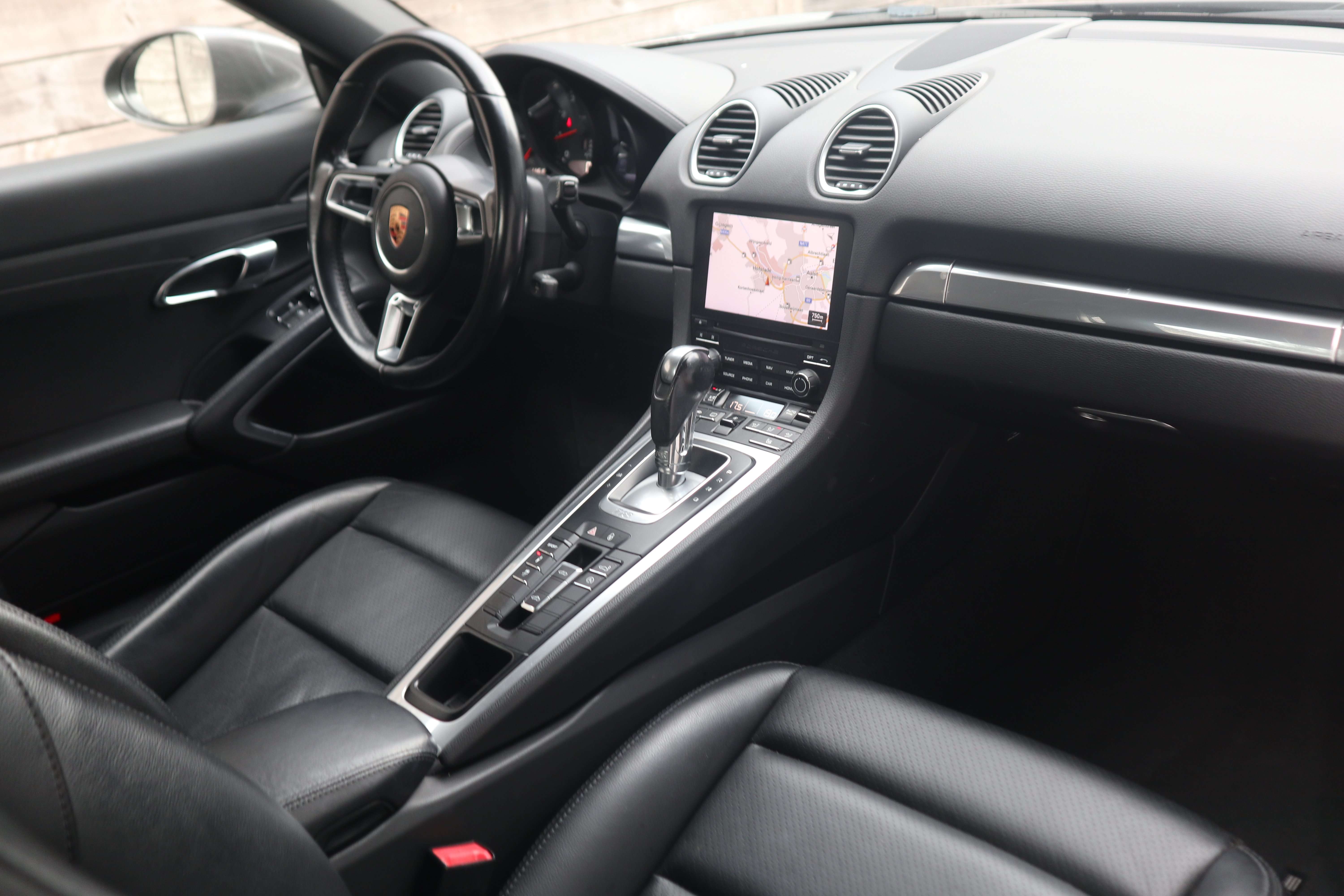 Porsche Boxster 718 pdk /GPS / PDLS / LEDER / PASM /XENON /CRUISE EuroCars -Aalst bv