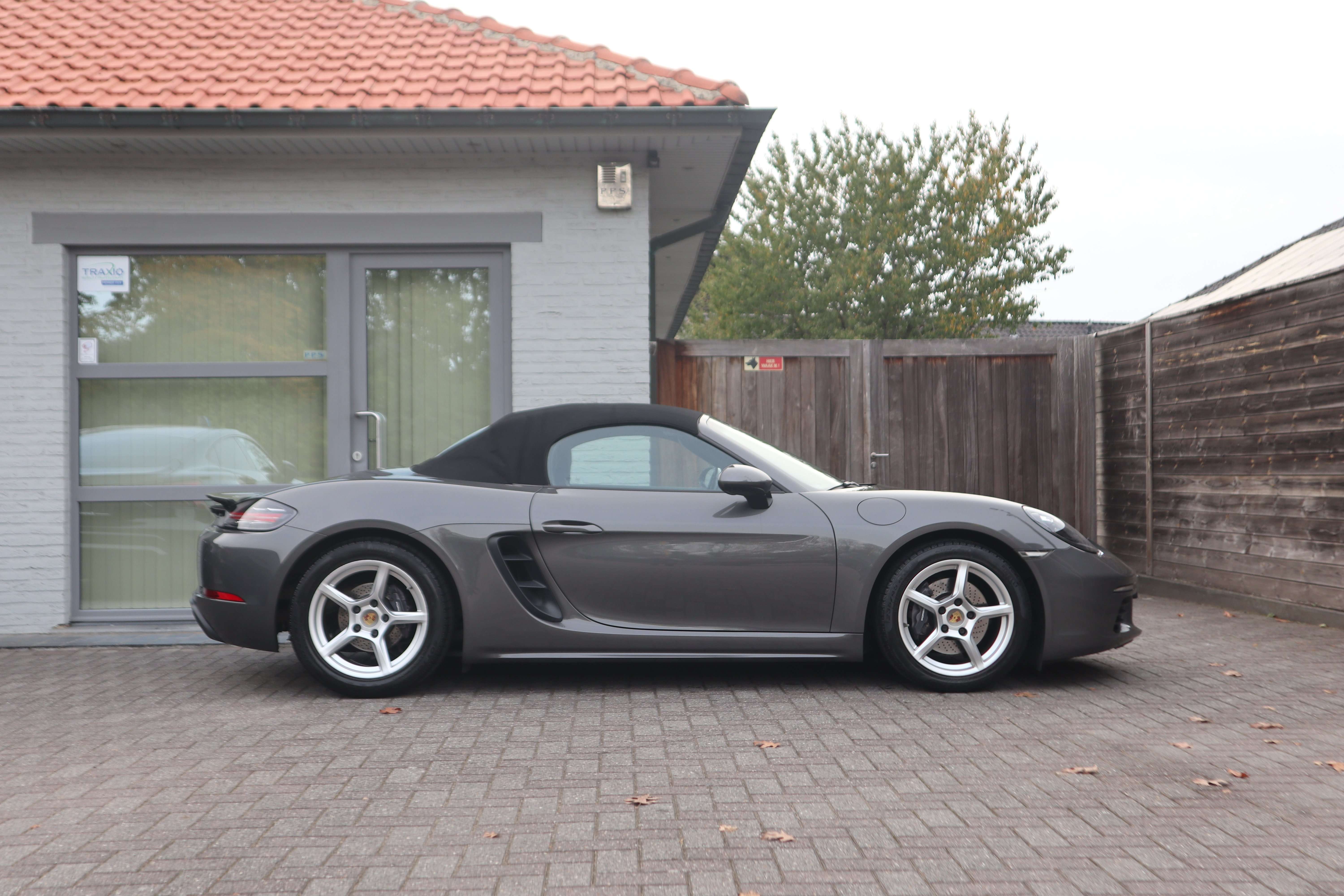 Porsche Boxster 718 pdk /GPS / PDLS / LEDER / PASM /XENON /CRUISE EuroCars -Aalst bv