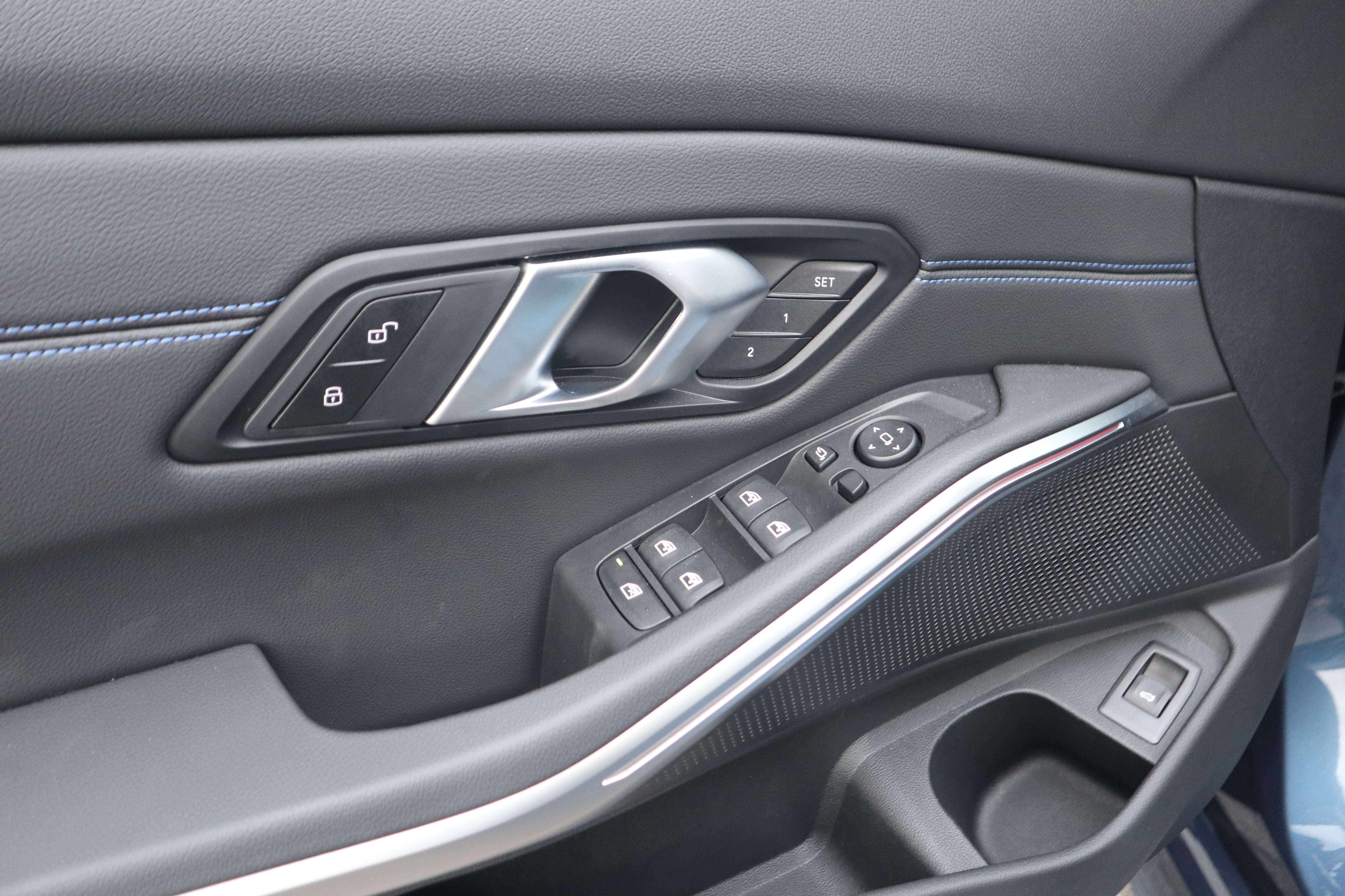 BMW 340 M D X-drive /Facelift//Pano/Adapt/360°/headup/ EuroCars -Aalst bv