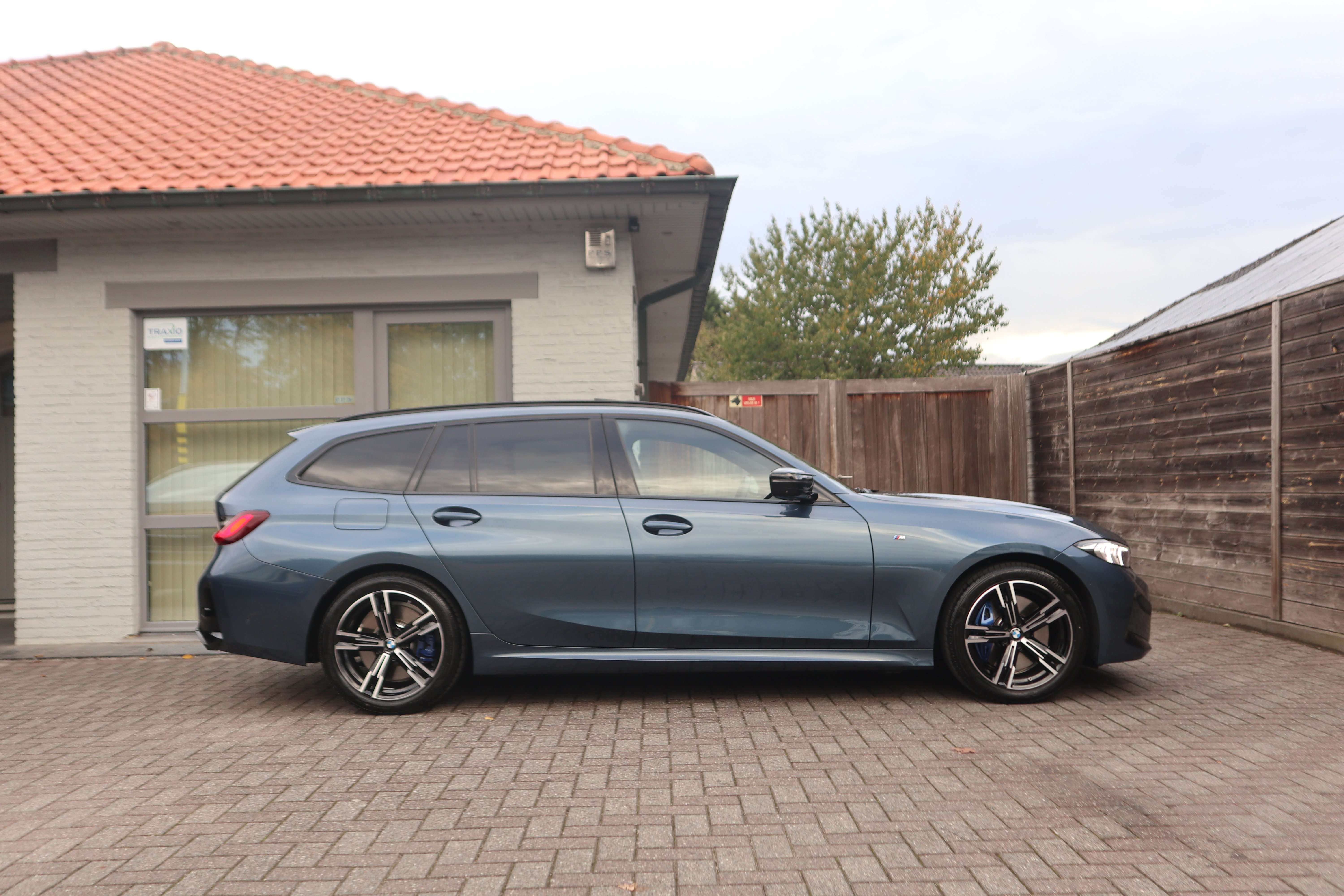 BMW 340 M D X-drive /Facelift//Pano/Adapt/360°/headup/ EuroCars -Aalst bv