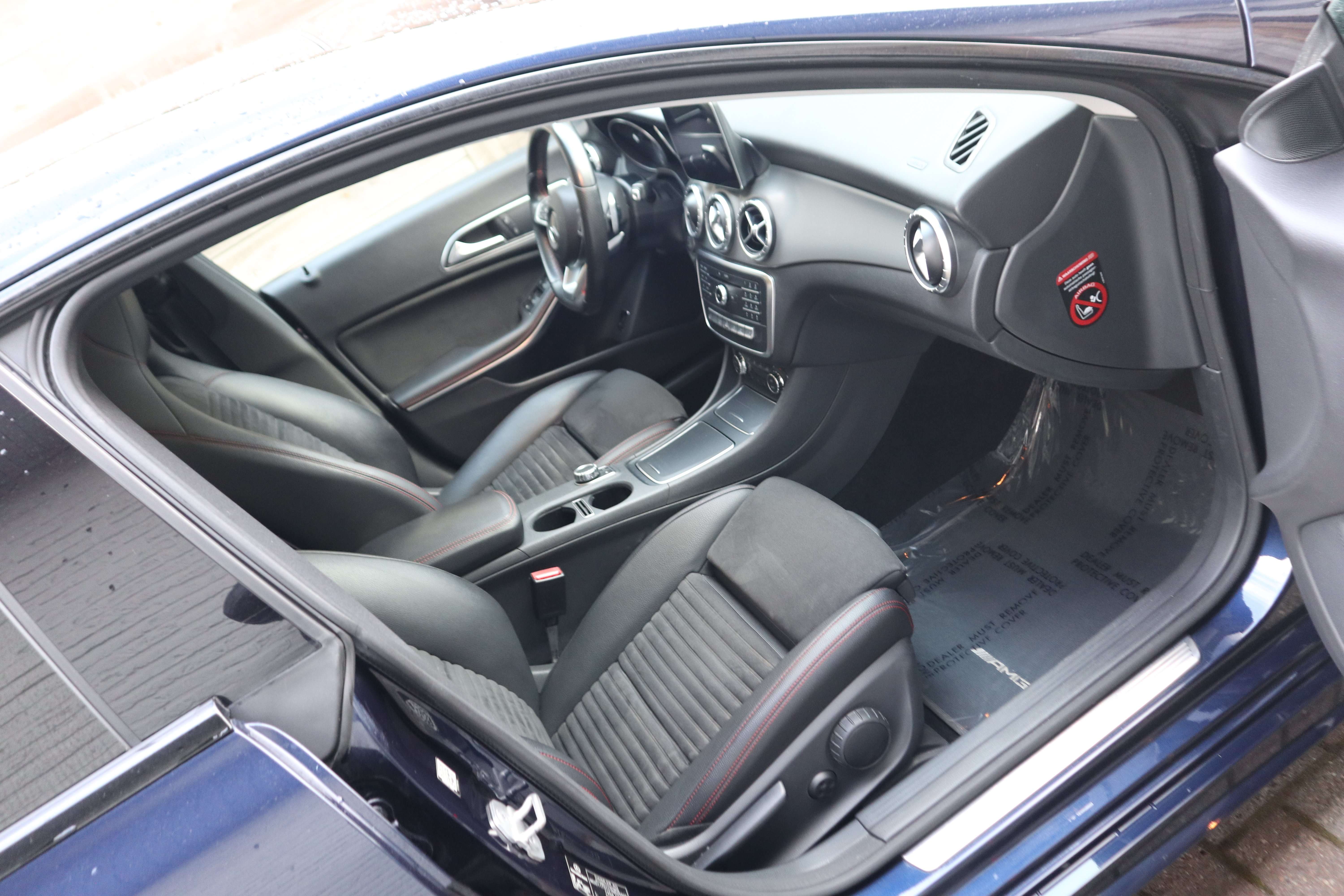 Mercedes-Benz CLA 180 d Aut./1 st eig /AMG/Night/Camera/Panodak/Gps/ EuroCars -Aalst bv