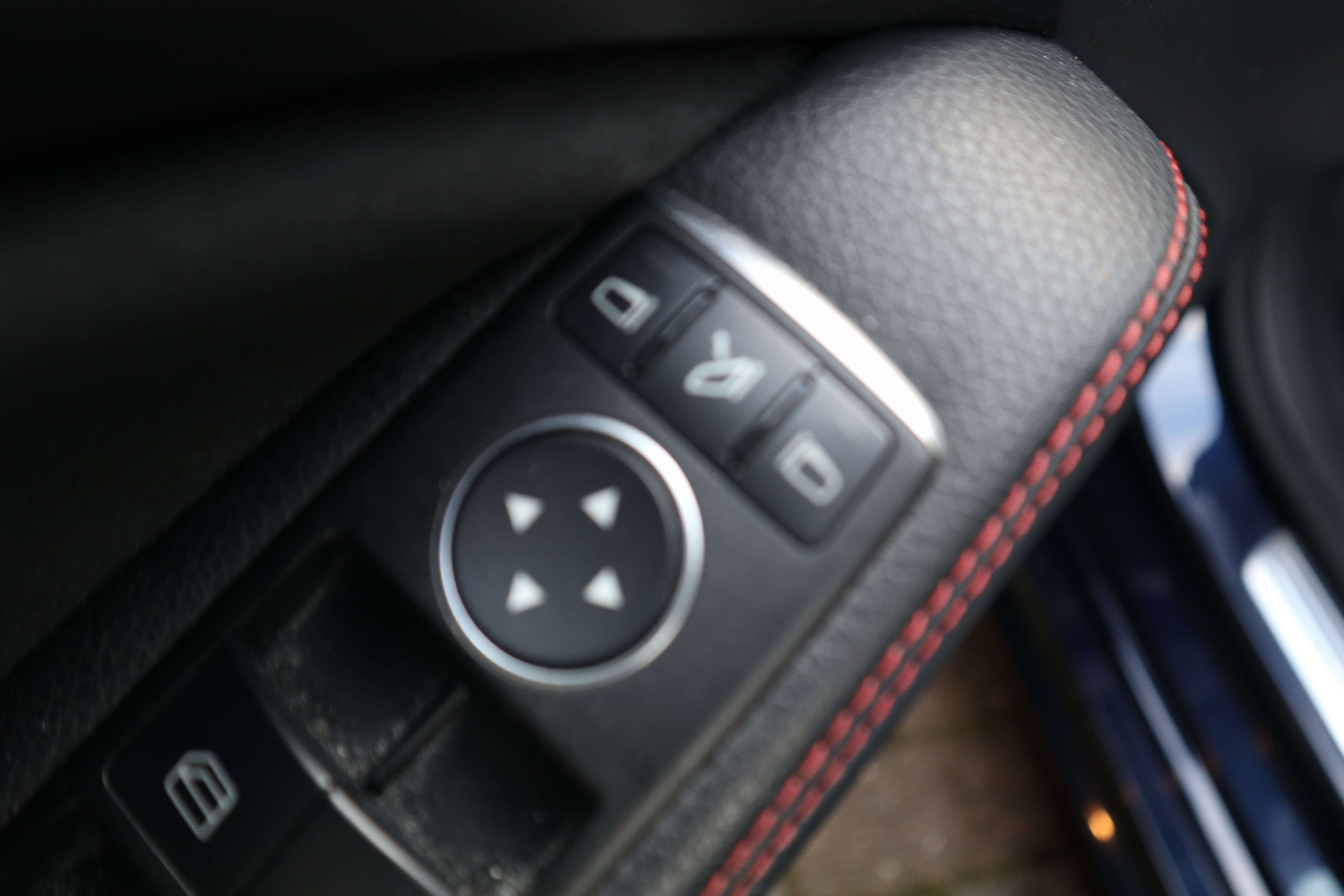 Mercedes-Benz CLA 180 d Aut./1 st eig /AMG/Night/Camera/Panodak/Gps/ EuroCars -Aalst bv