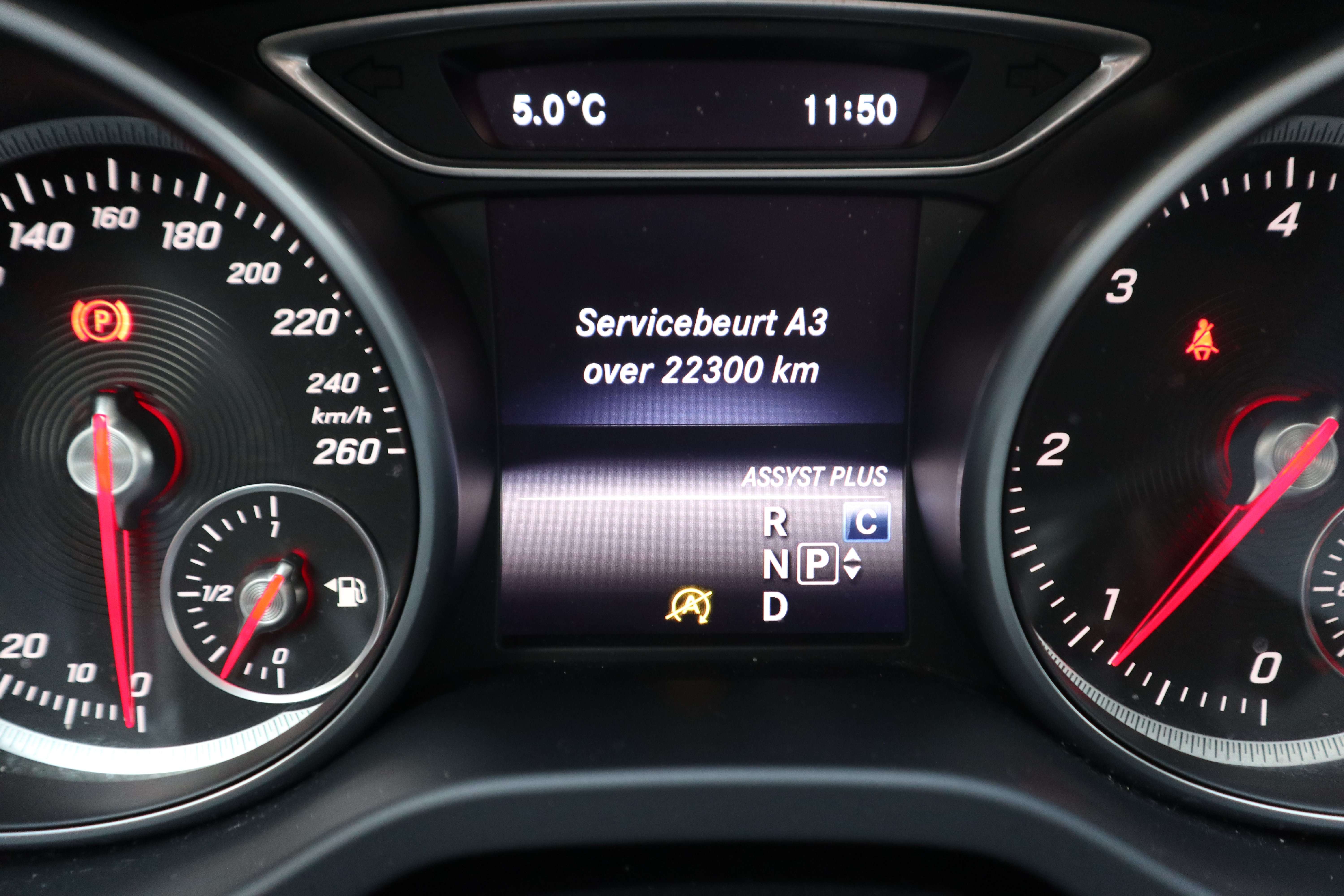 Mercedes-Benz CLA 180 d Aut./1 st eig /AMG/Night/Camera/Panodak/Gps/ EuroCars -Aalst bv