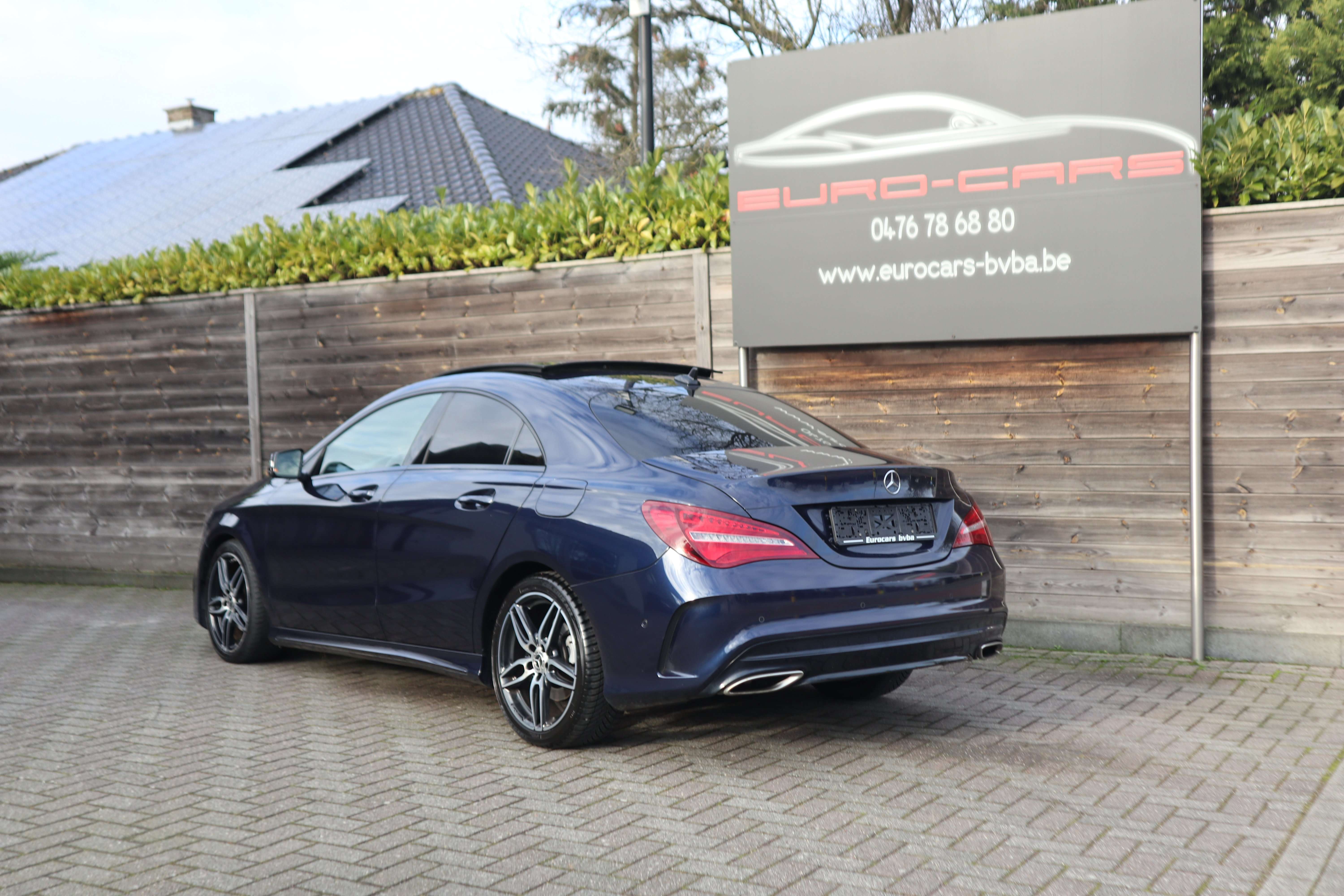 Mercedes-Benz CLA 180 d Aut./1 st eig /AMG/Night/Camera/Panodak/Gps/ EuroCars -Aalst bv