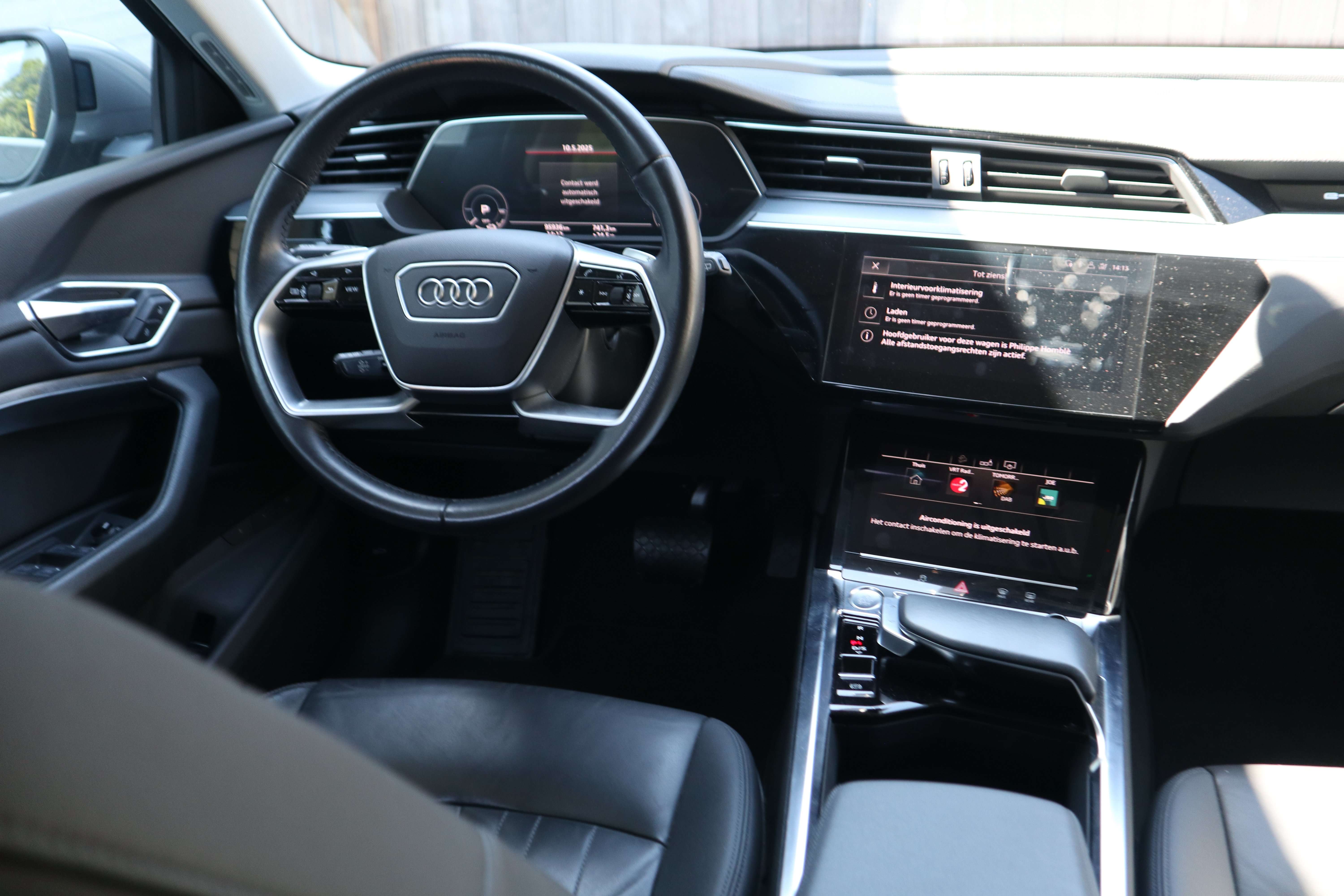 Audi e-tron 71 kWh 50 Quattro /1 ste eig /leder/360°/MEMORY EuroCars -Aalst bv