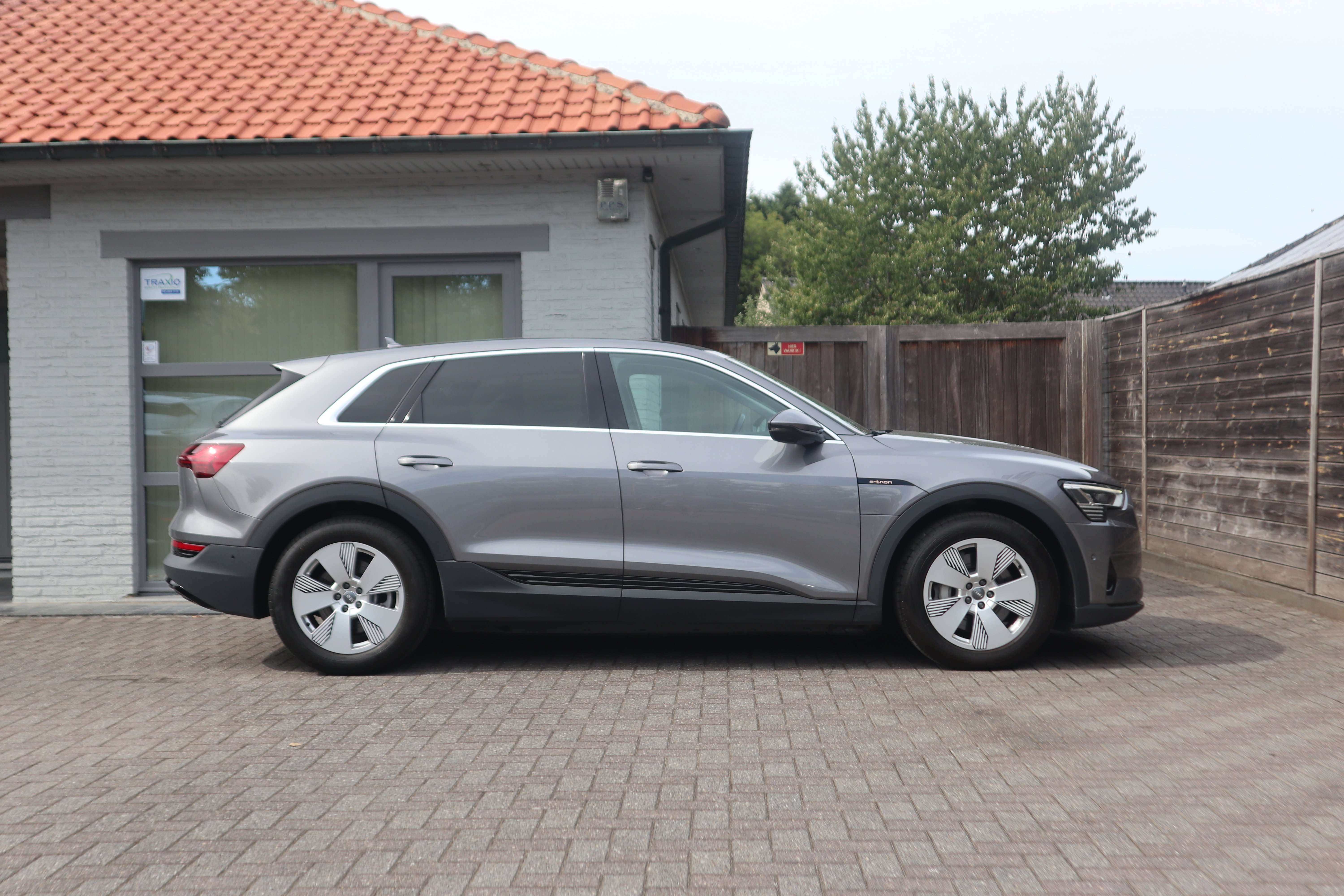 Audi e-tron 71 kWh 50 Quattro /1 ste eig /leder/360°/MEMORY EuroCars -Aalst bv