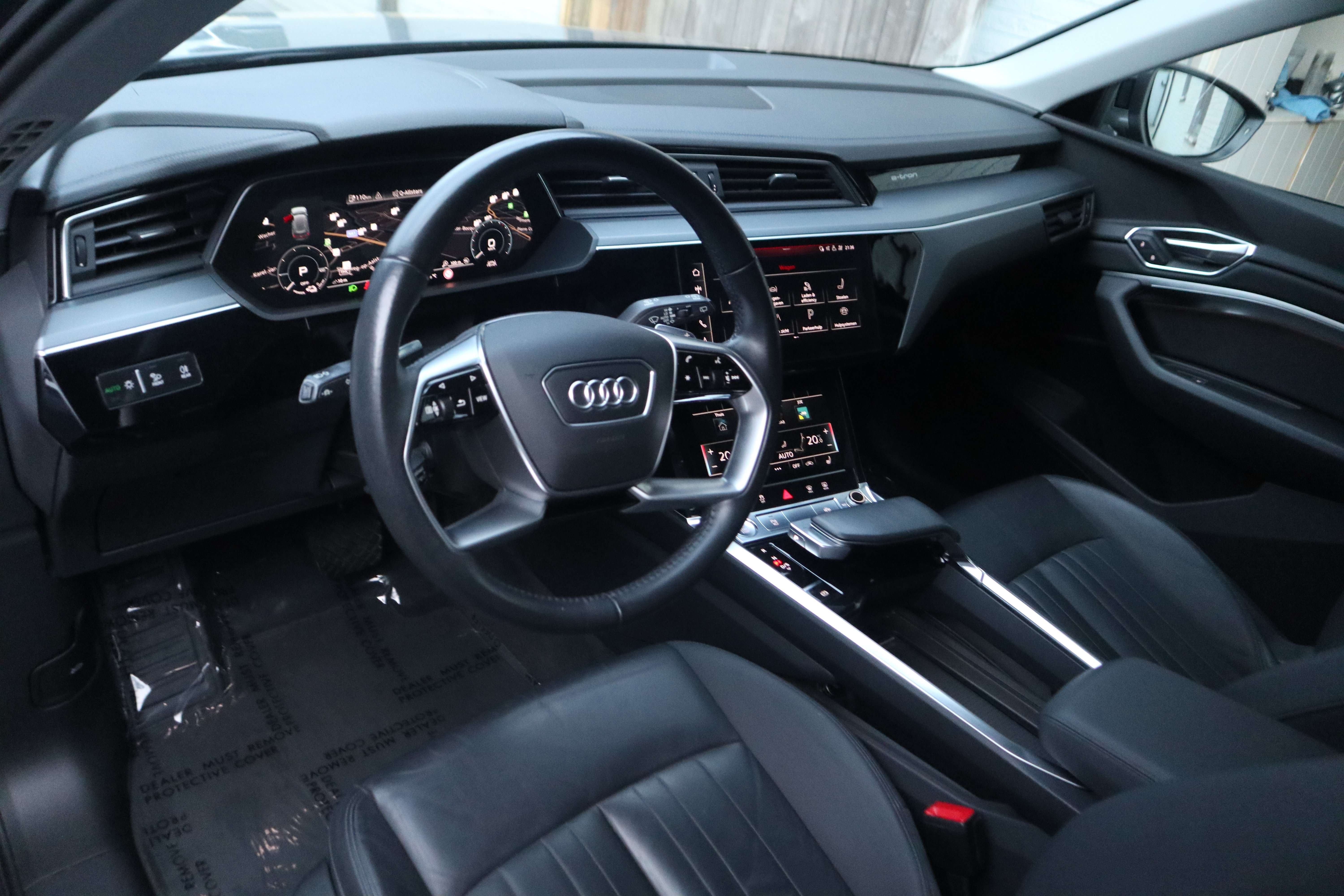 Audi e-tron 71 kWh 50 Quattro /1 ste eig /leder/360°/MEMORY EuroCars -Aalst bv