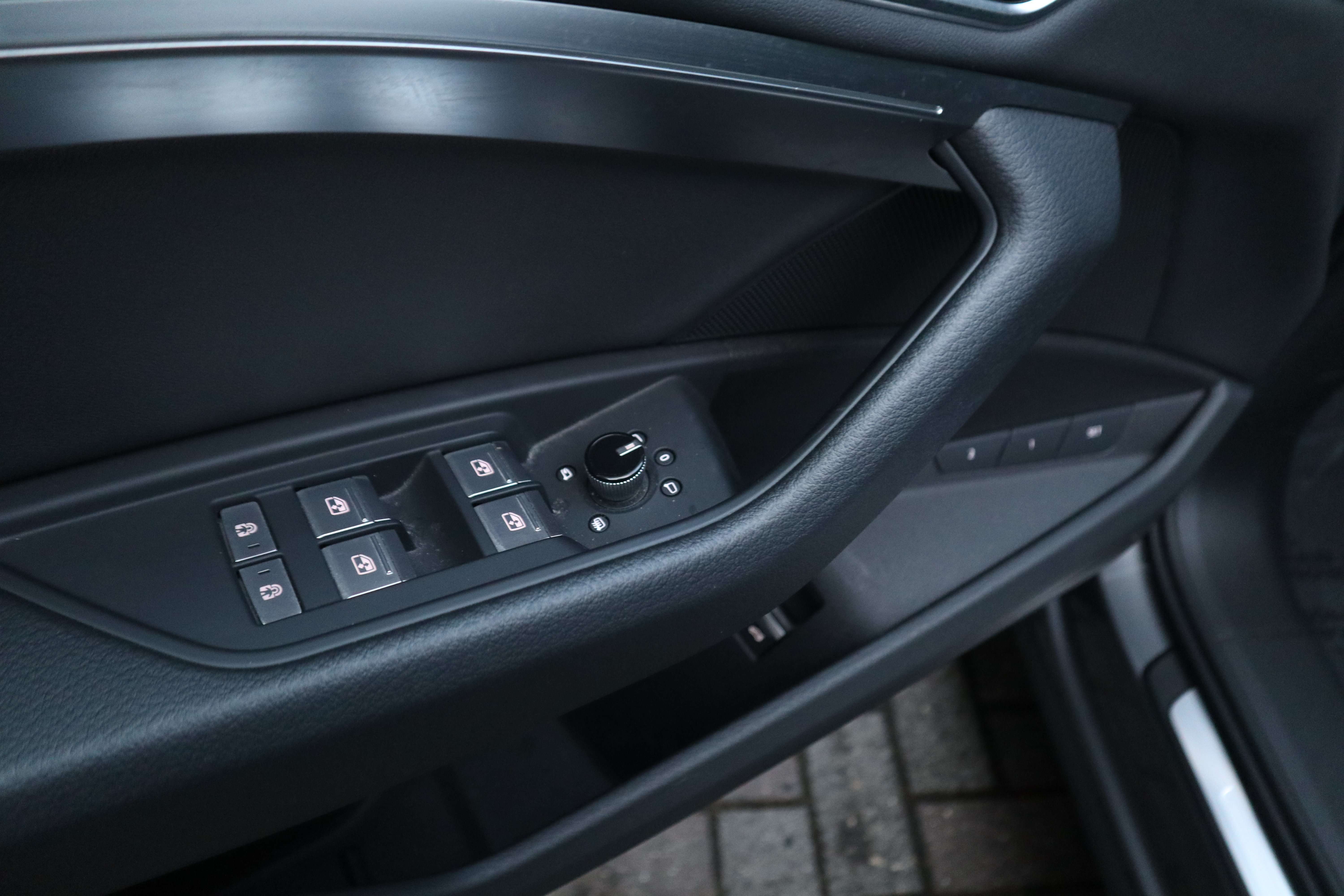 Audi e-tron 71 kWh 50 Quattro /1 ste eig /leder/360°/MEMORY EuroCars -Aalst bv